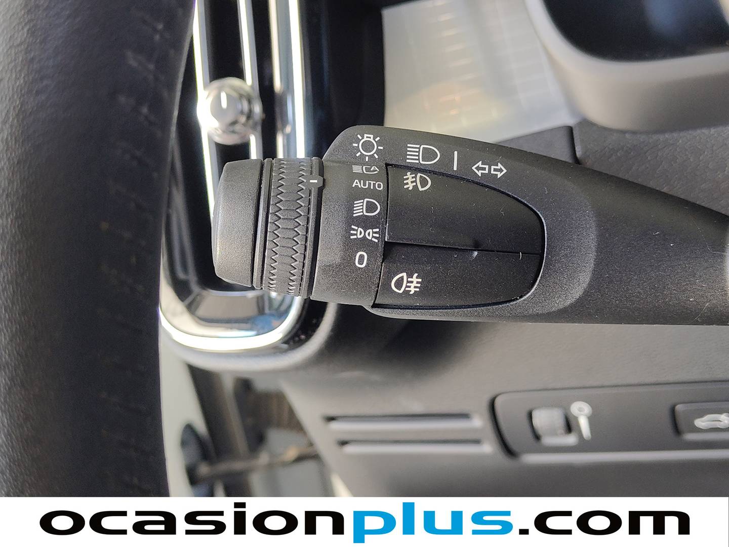 Volvo XC40 Volvo XC40 T2 Momentum Pro Auto (129 CV) de ocasión