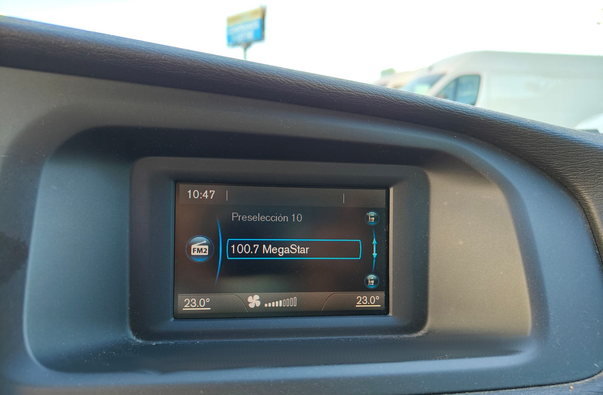Volvo V40 D2 Kinetic - foto 33