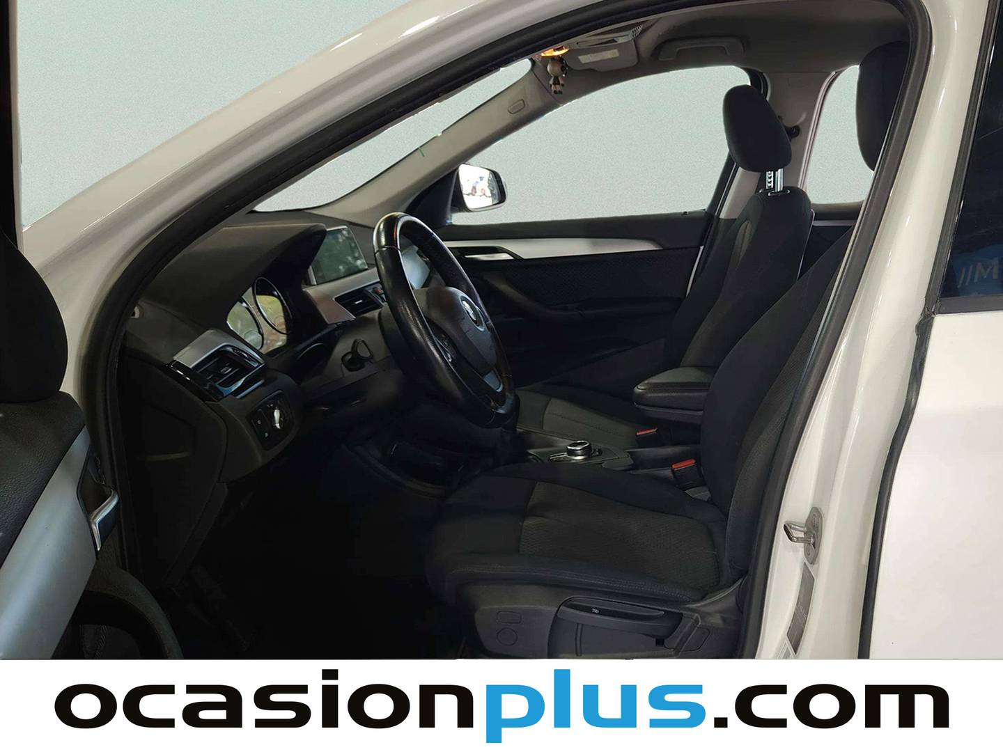 Foto asientos delanteros BMW X1 BMW X1 sDrive16d  ( 116 CV )