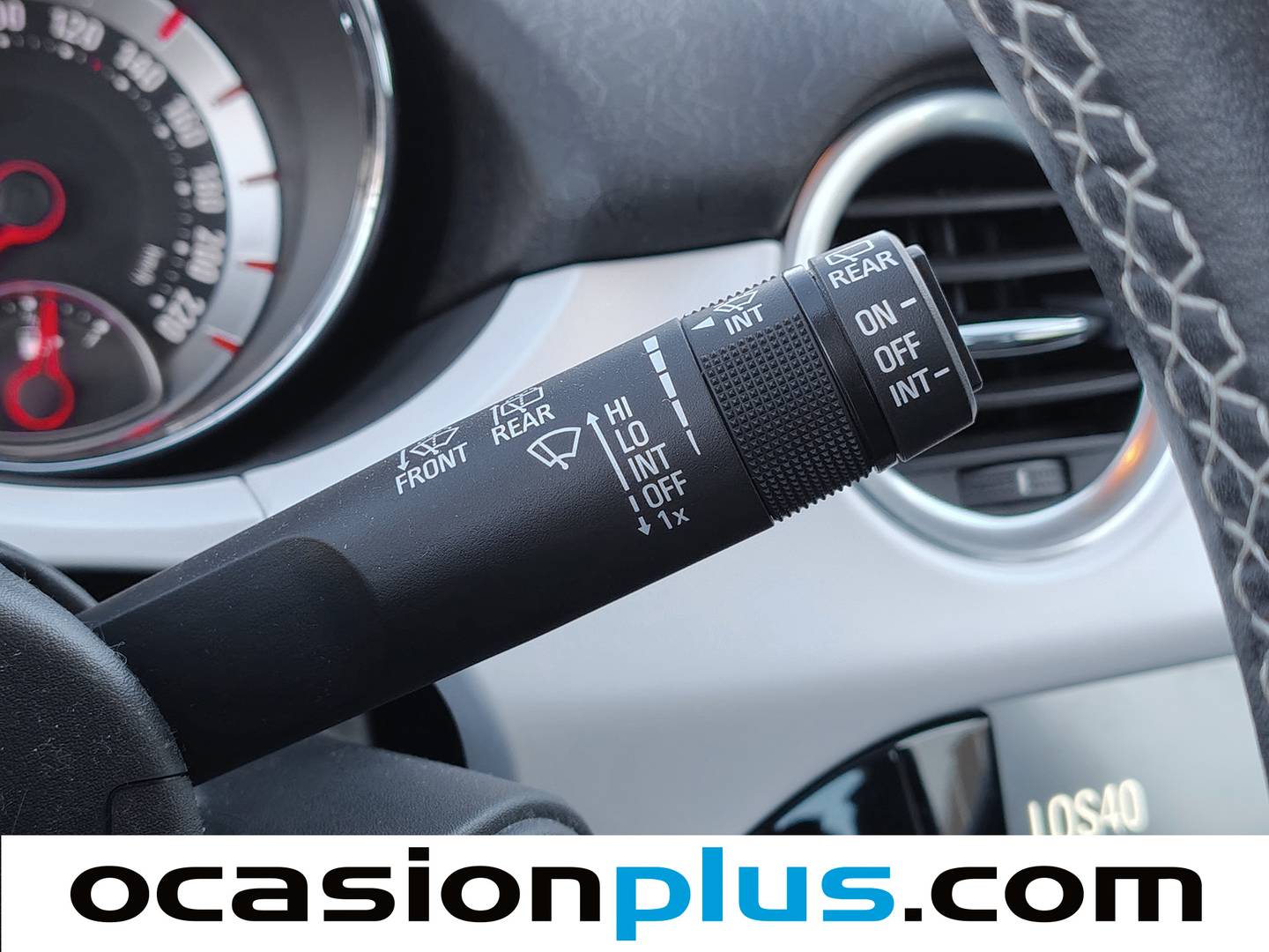 Foto Opel Adam Opel Adam 1.4 XEL Glam (87 CV)