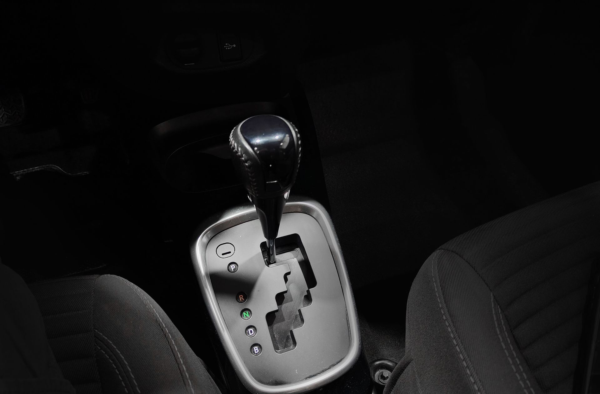 Toyota Yaris 1.5 Hybrid Feel - foto 6
