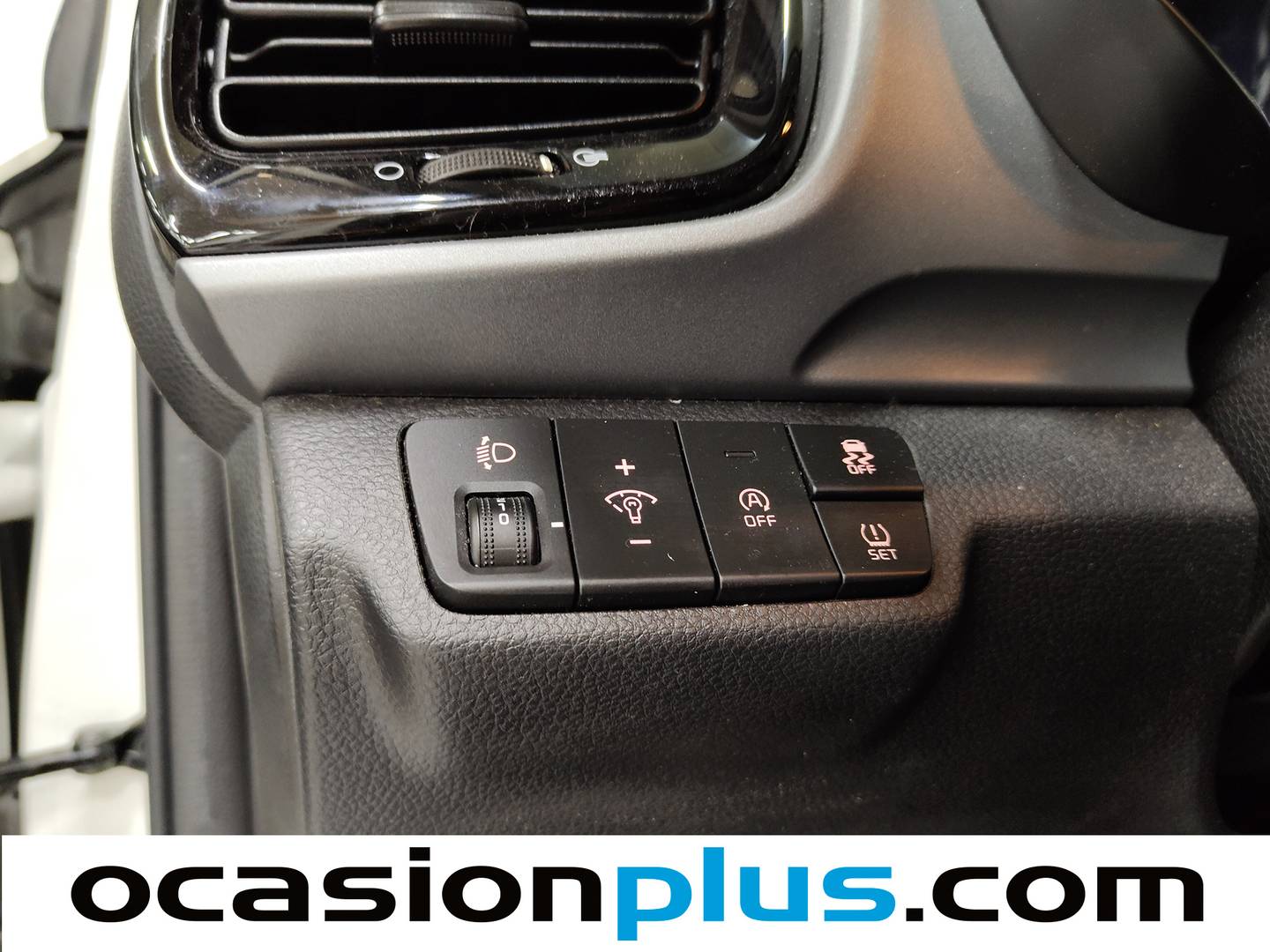 Acabados KIA Stonic KIA Stonic 1.0 T-GDi MHEV Drive iMT (120 CV)