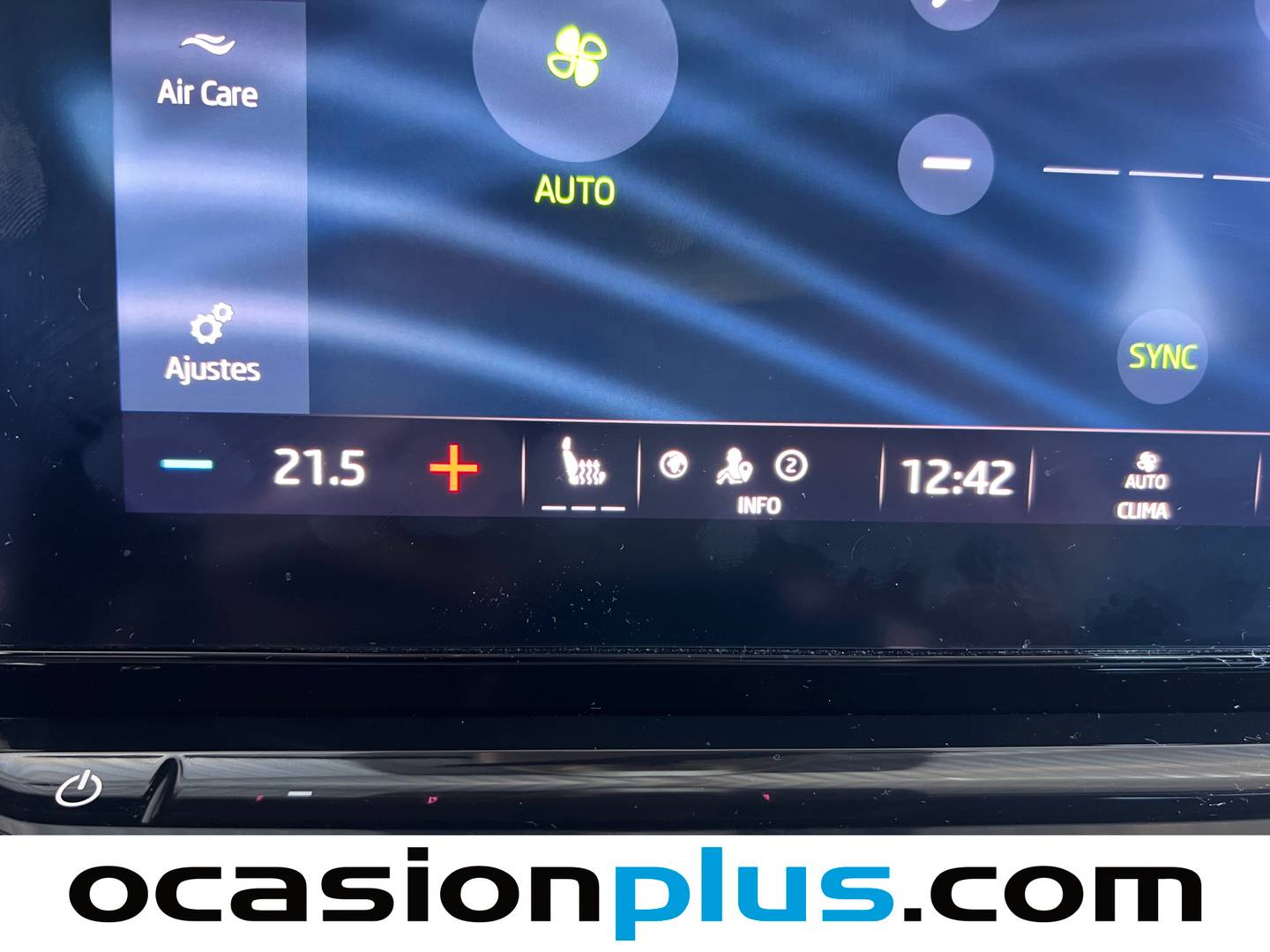 Foto Skoda Octavia Skoda Octavia 1.0 TSI MHEV Selection DSG (110 CV)