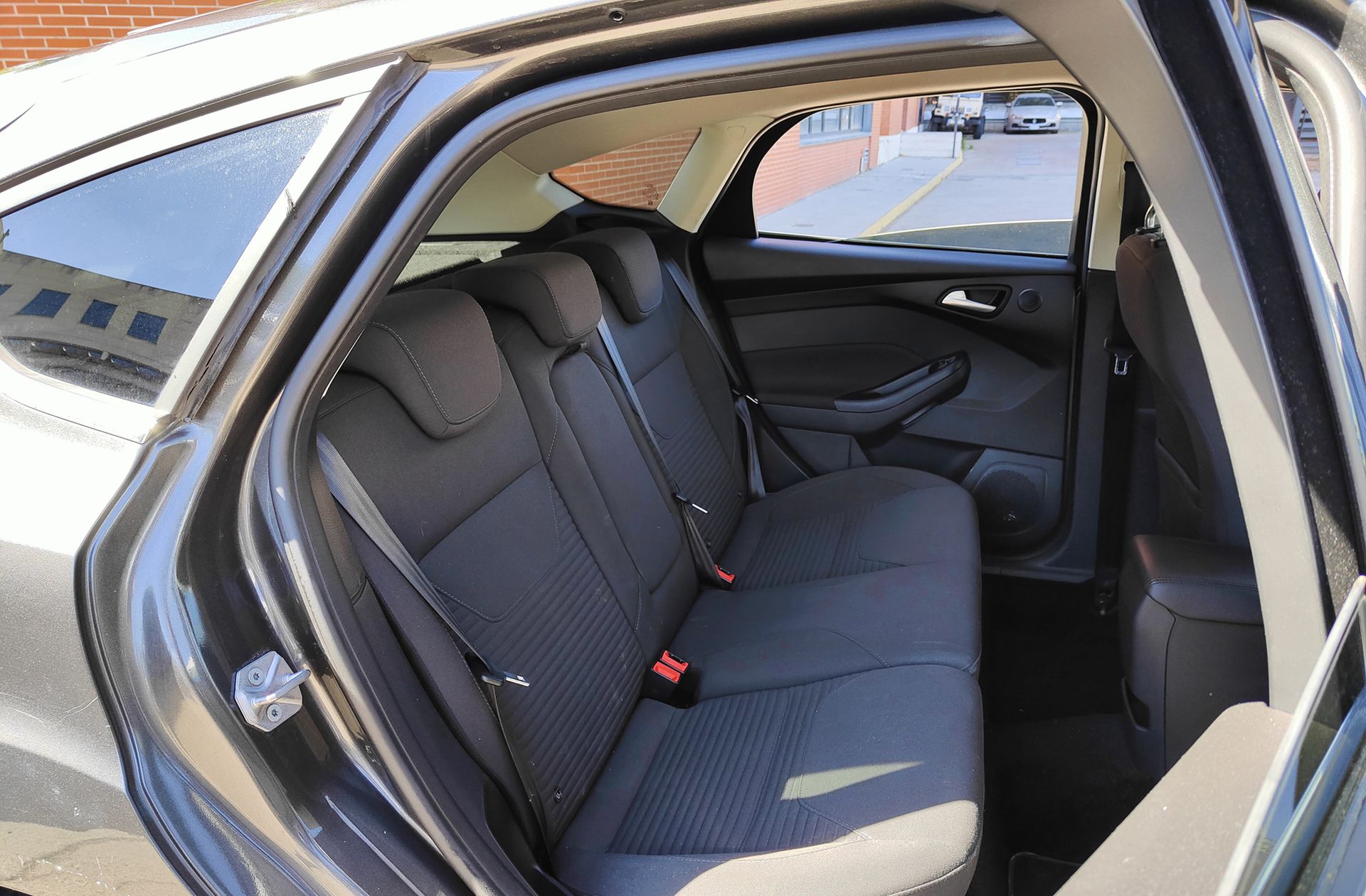 Ford Focus 1.0 EcoBoost Titanium - foto 15