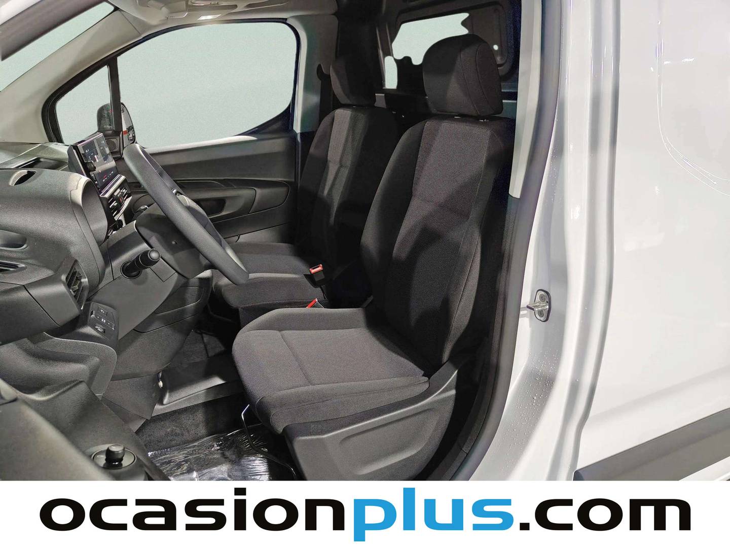 Foto asientos delanteros Fiat Doblò Fiat Dobló Furgón BlueHDi 100 M (100 CV)