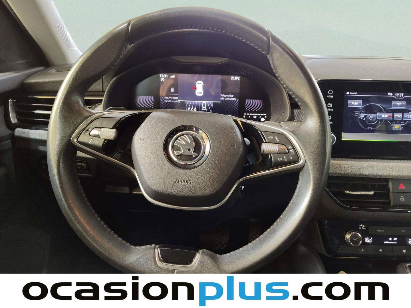 Skoda Kamiq Skoda Kamiq 1.0 TSI Selection DSG (115 CV) gasolina