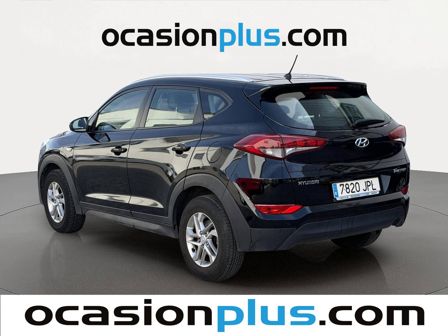 Foto trasera Hyundai Tucson Hyundai Tucson 1.7 CRDI BlueDrive Essence 4x2 (115 CV) izquierda