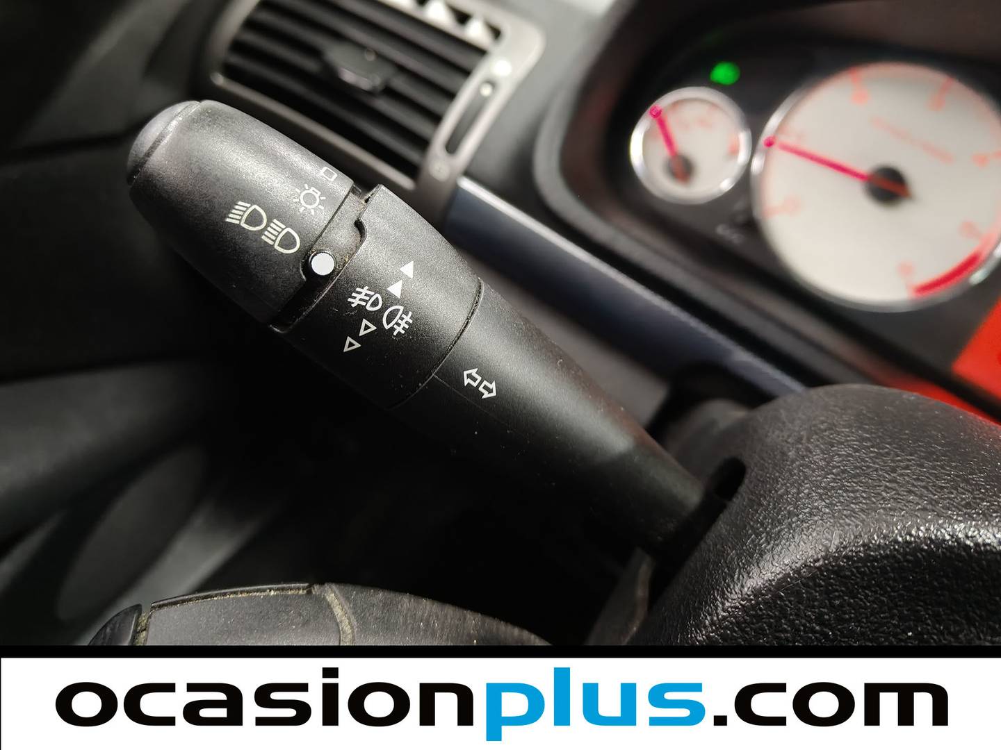 Foto Peugeot 407 SW Peugeot 407 SW SW 2.0 HDI ST Sport Pack Auto (136 CV)