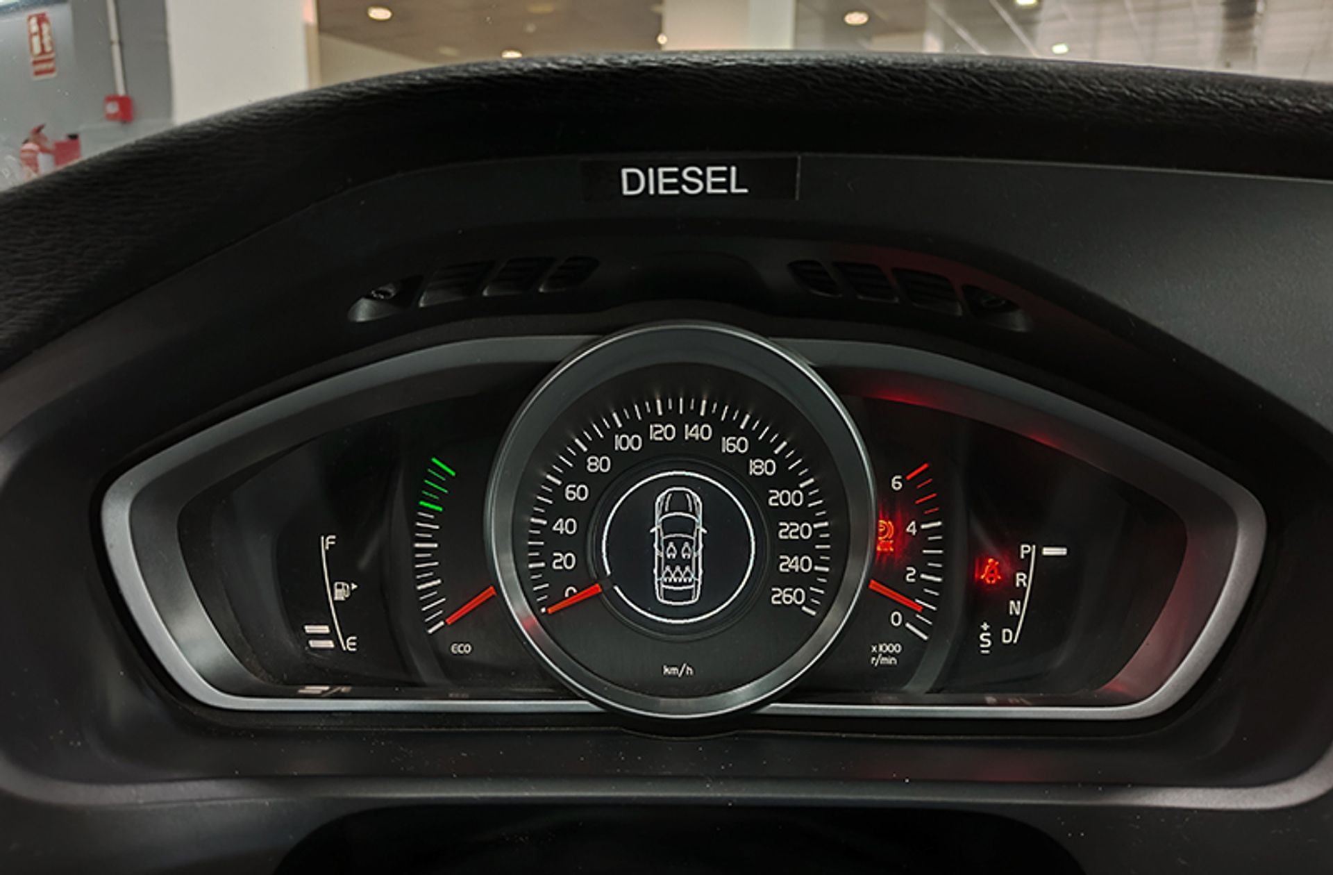 Volvo V40 1.6 D2 Kinetic - foto 19