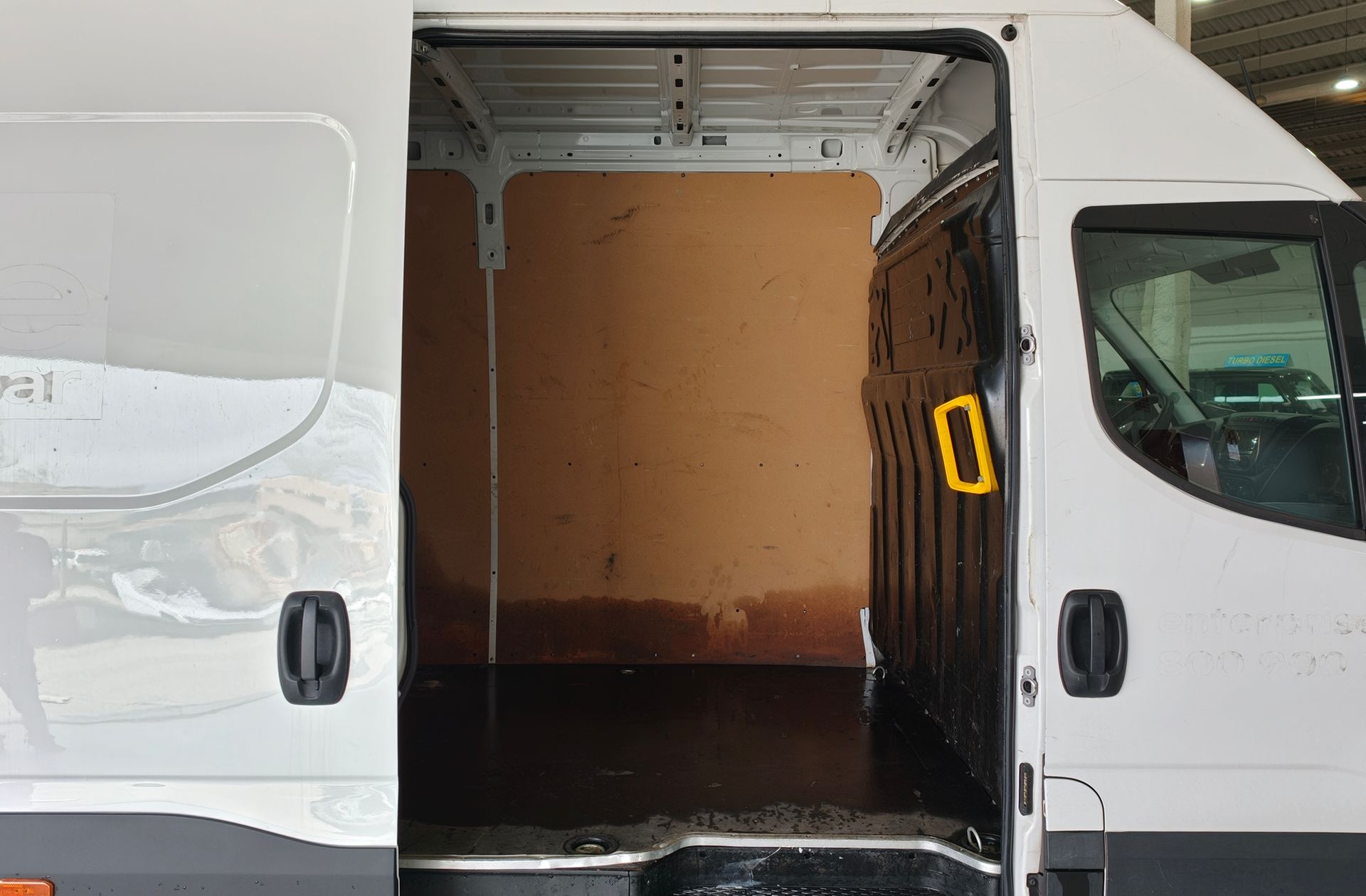 Iveco Daily Furgon 35S 16 V 3520L/H2 - foto 17