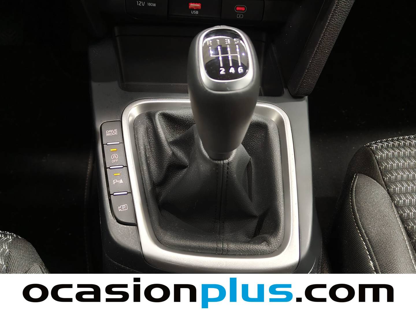 Foto KIA XCeed Kia XCeed 1.5 MHEV iMT Drive (160 CV)