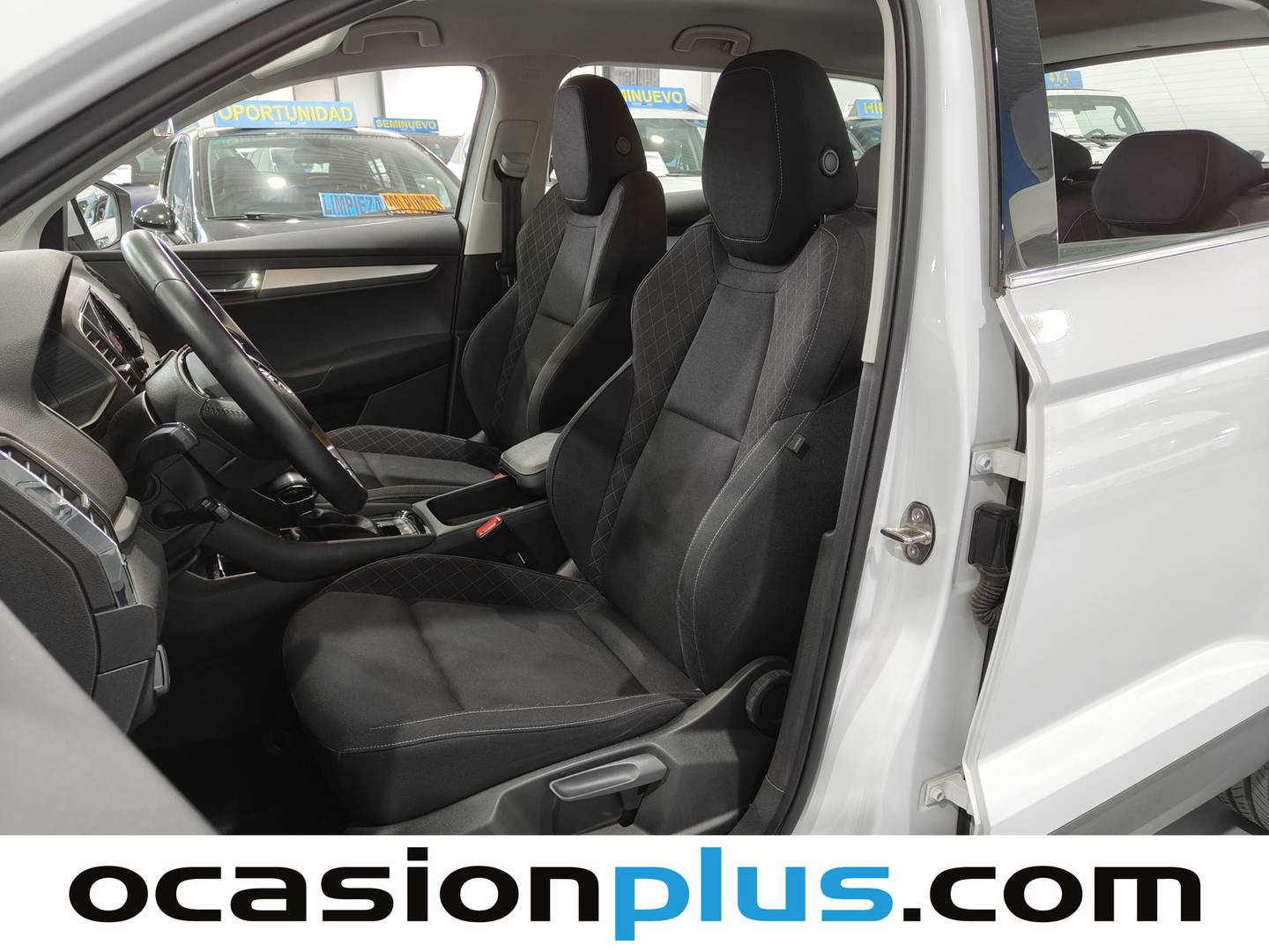 Foto asientos delanteros Skoda Karoq Skoda Karoq 1.5 TSI ACT Ambition DSG (150 CV)