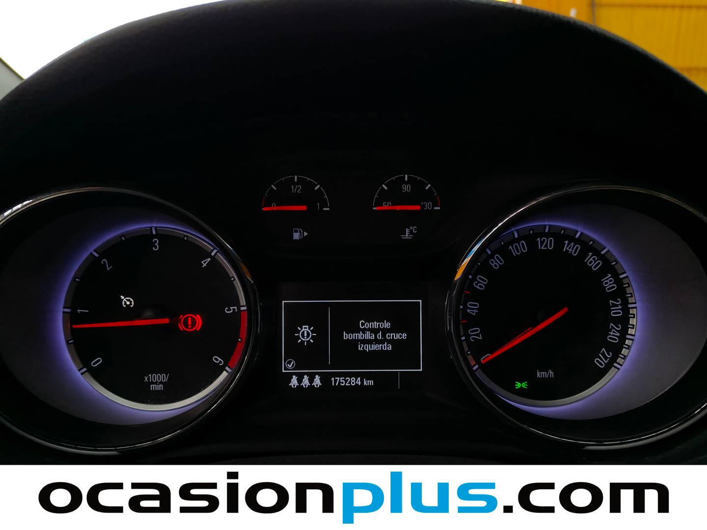 Foto Opel Astra Opel Astra Sports Tourer 1.6 CDTI Selective (110 CV)