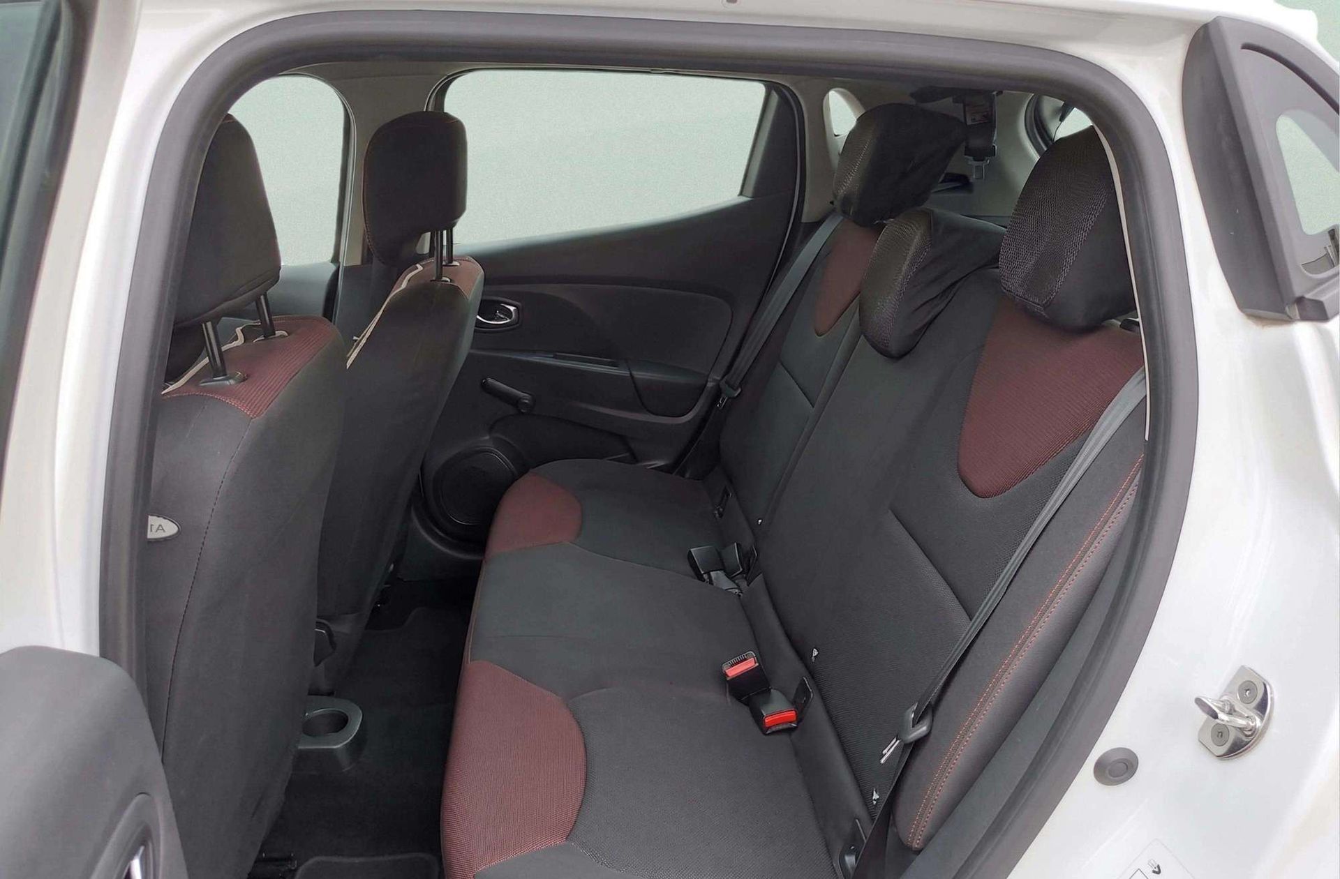 Renault Clio 1.2 Authentique - foto 9