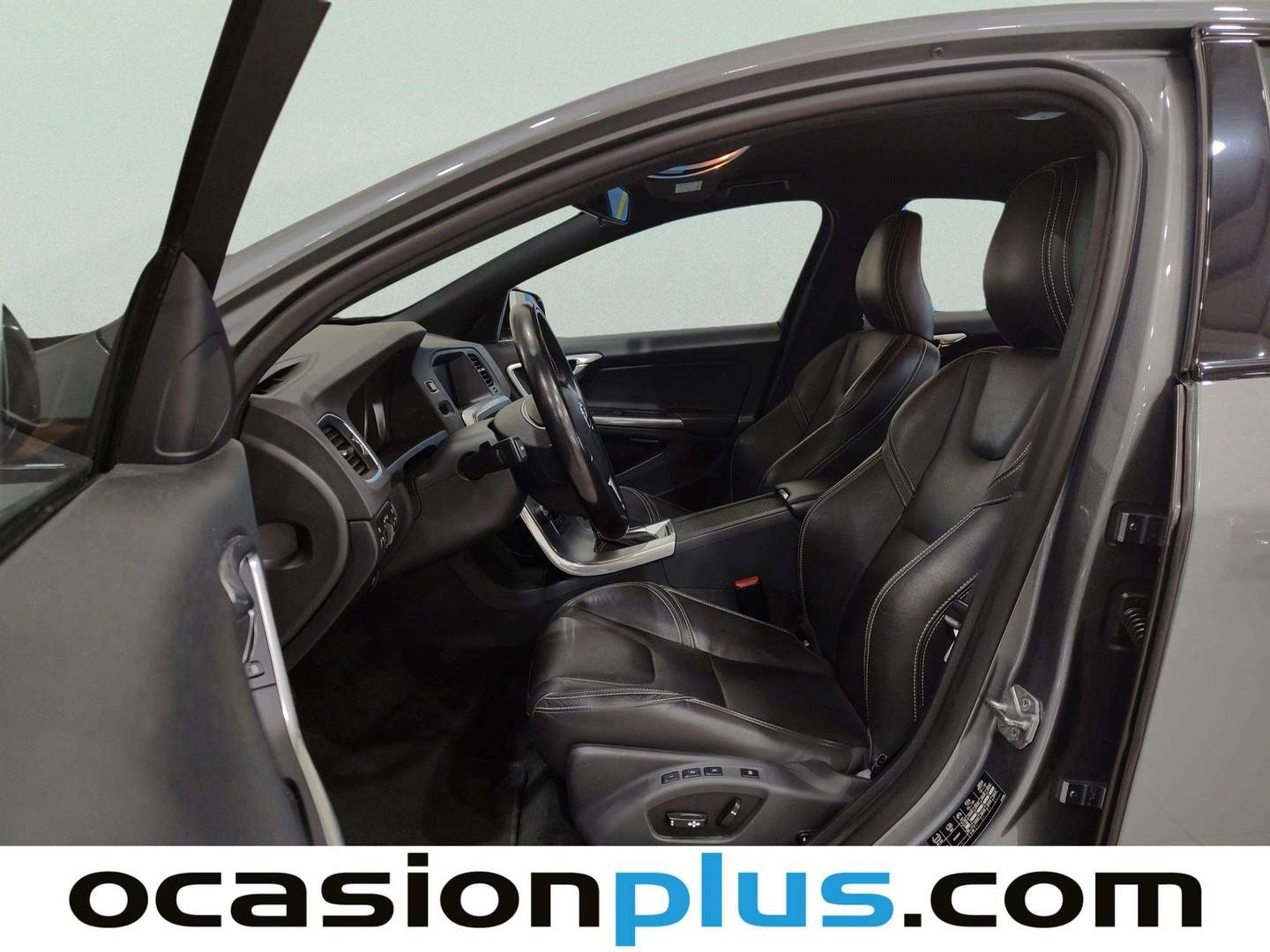 Foto asientos delanteros Volvo S60 Volvo S60 D3 Momentum Auto (150 CV)