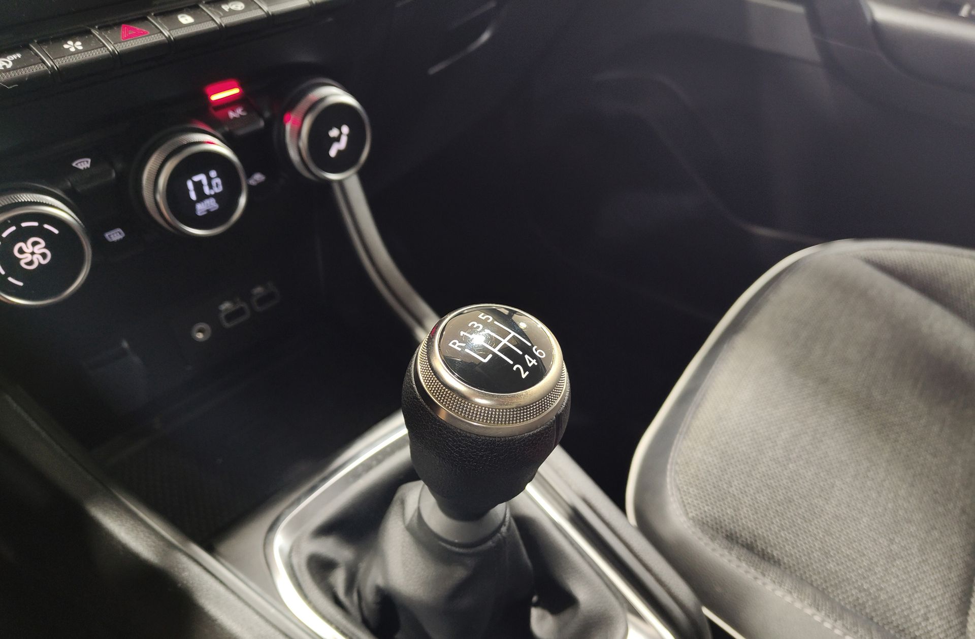 Renault Captur Techno TCe - foto 5