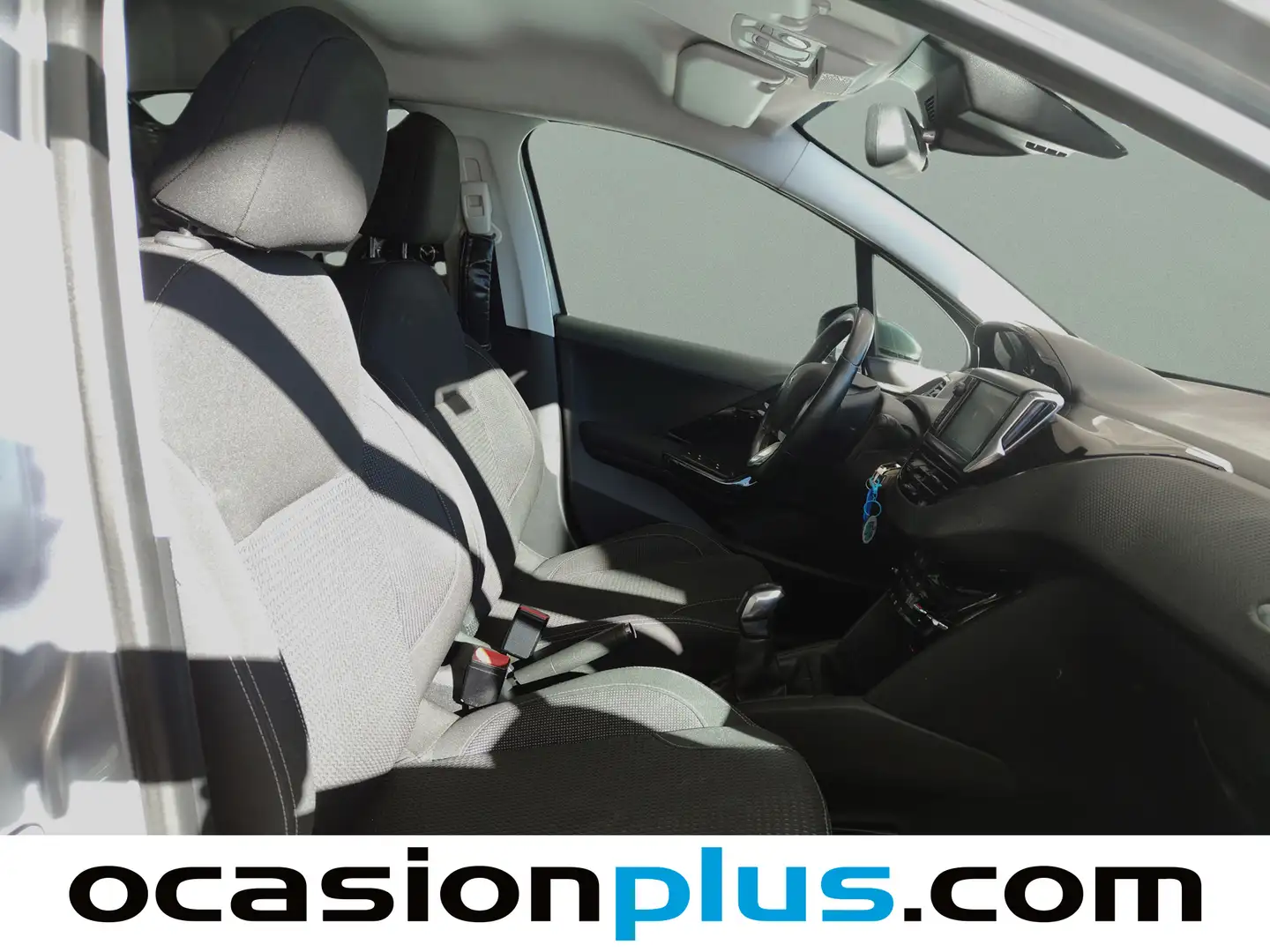 Foto Peugeot 208 Peugeot 208 BlueHDi 100 Tech Edition 99 CV)