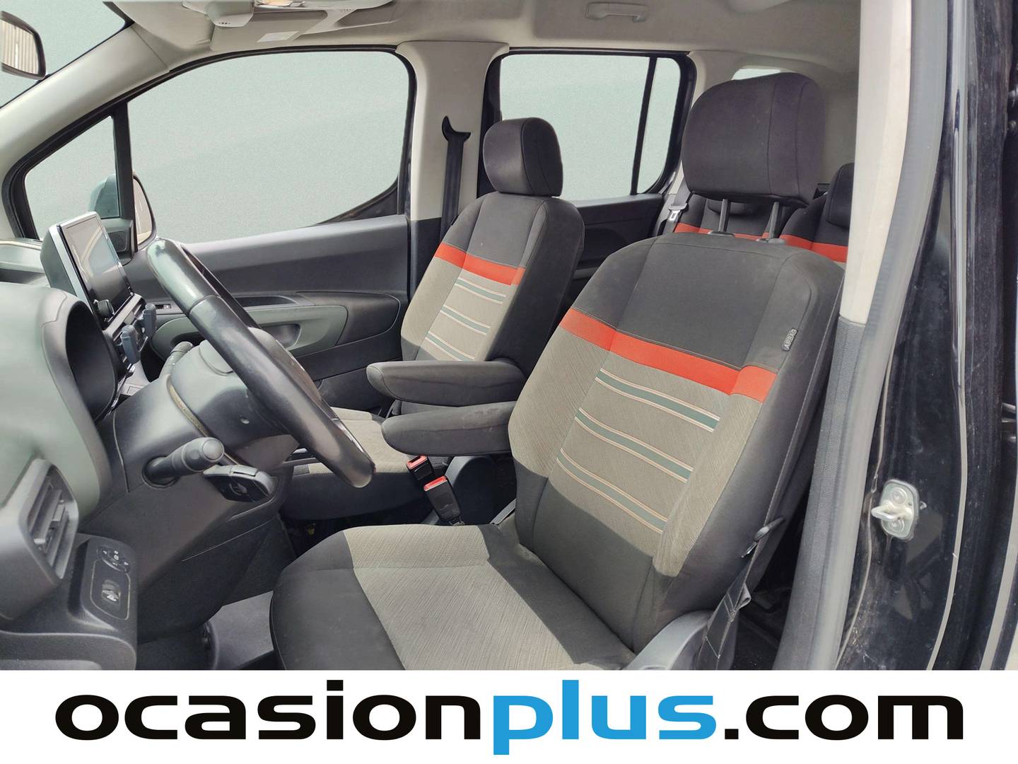 Foto asientos delanteros Citroën Berlingo Citroën Berlingo BlueHDi 100 S&S Talla M Shine (102 CV)