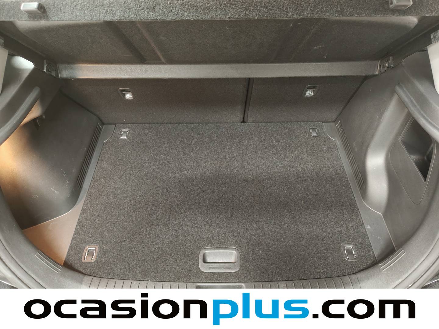 Foto Hyundai Kona Hyundai Kona 1.6 GDI HEV Maxx DCT (141 CV)