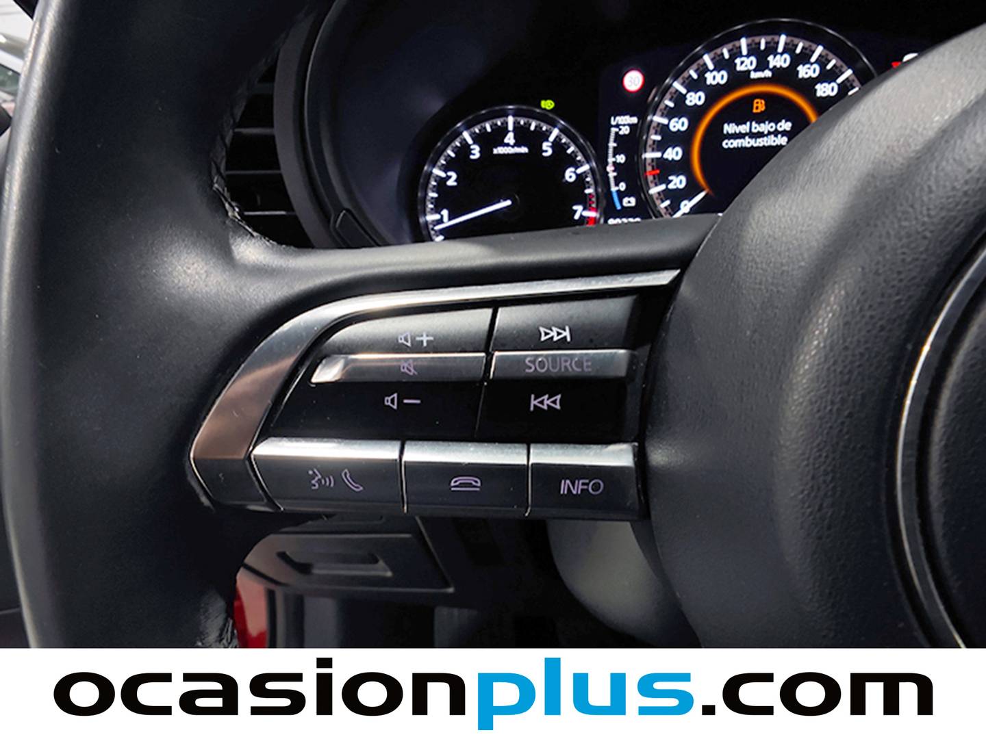 Foto Mazda Mazda3 Mazda Mazda 3 2.0 Skyactiv-G Zenith Safety Black (122 CV)