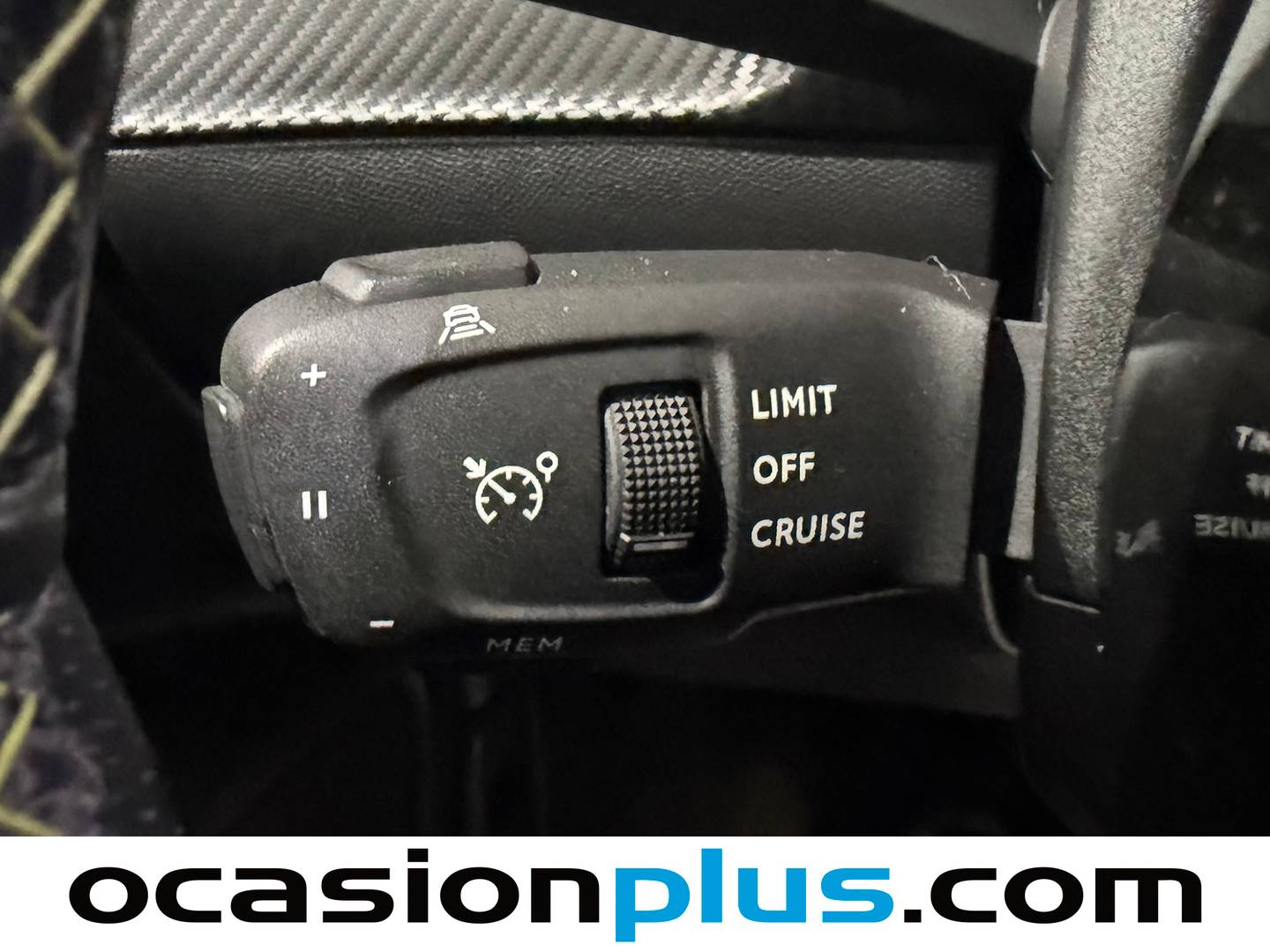 Foto Peugeot 2008 Peugeot 2008 PureTech 130 GT Line (130 CV)