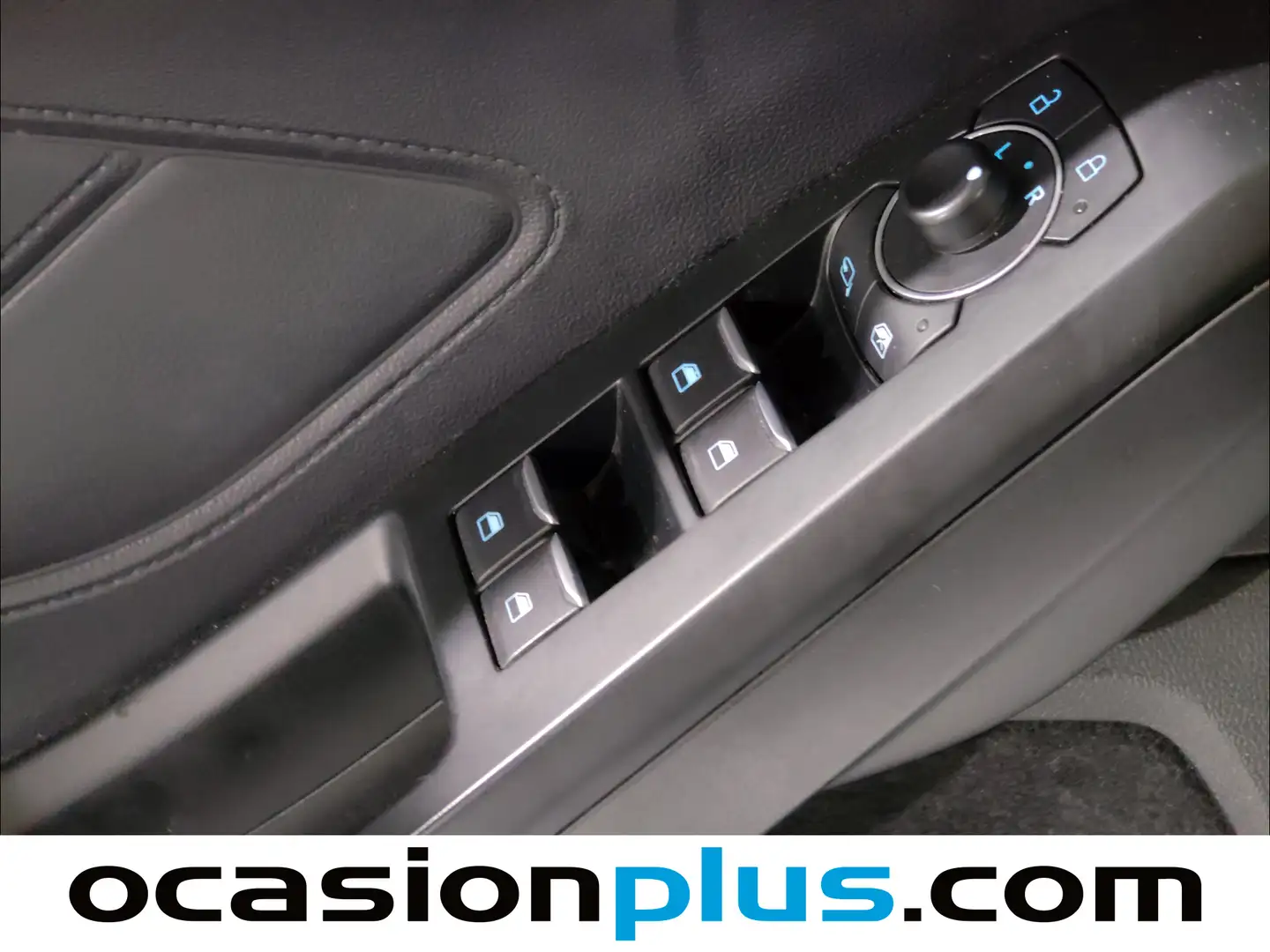 Foto Ford Focus Ford Focus 1.0 Ecoboost MHEV ST-Line (125 CV)