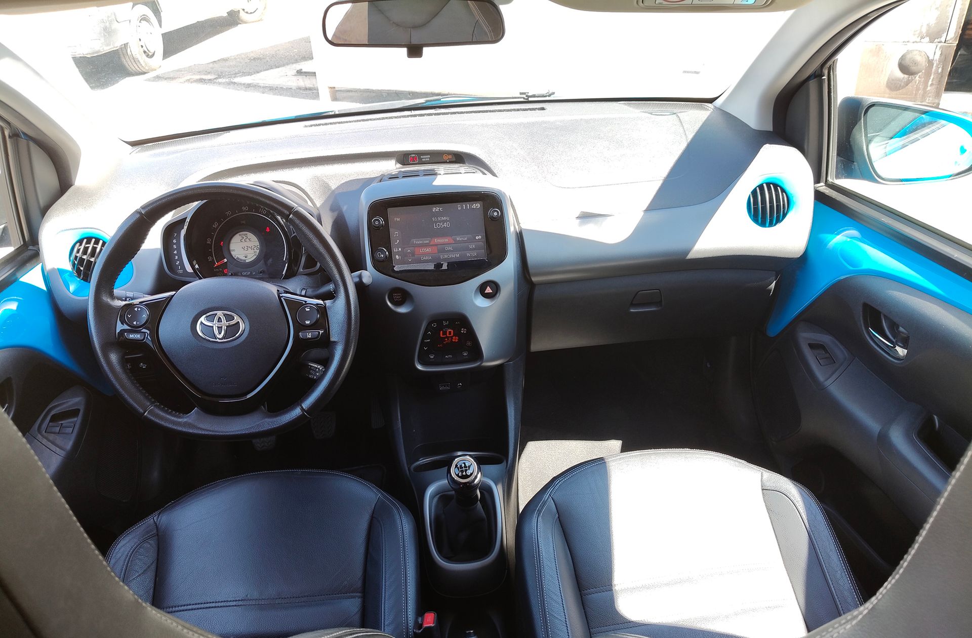 Toyota Aygo 70 x-wave - foto 7