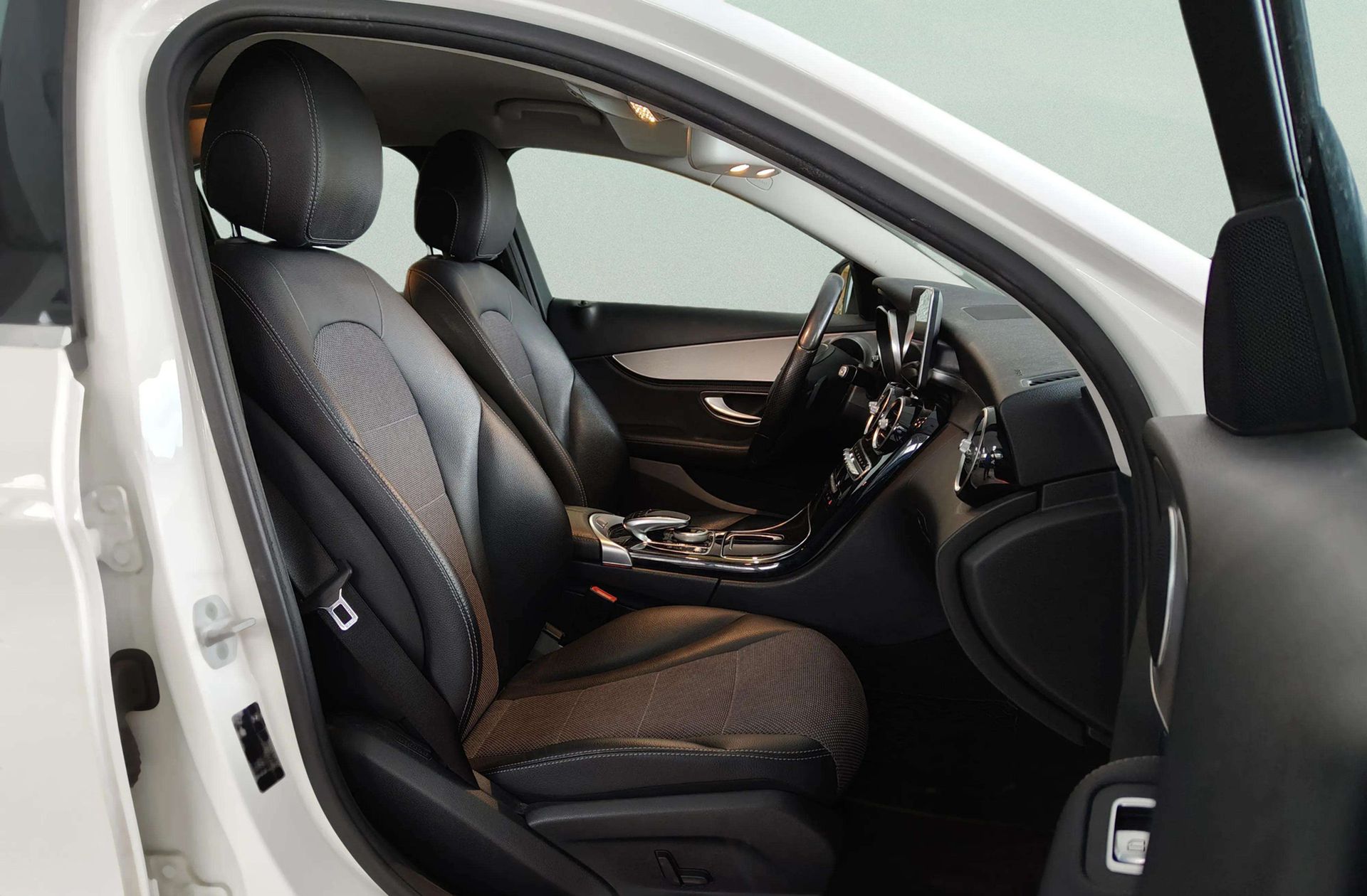 Mercedes-Benz Clase C 220 BlueTEC Sportive Exclusive - foto 20