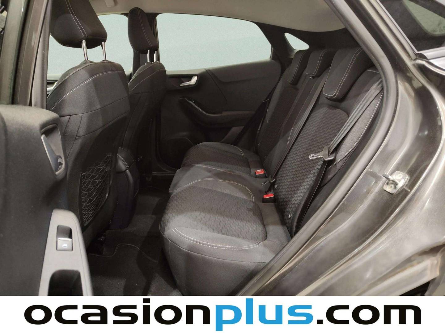 Foto asientos traseros Ford Puma Ford Puma 1.0 EcoBoost MHEV Titanium (125 CV)