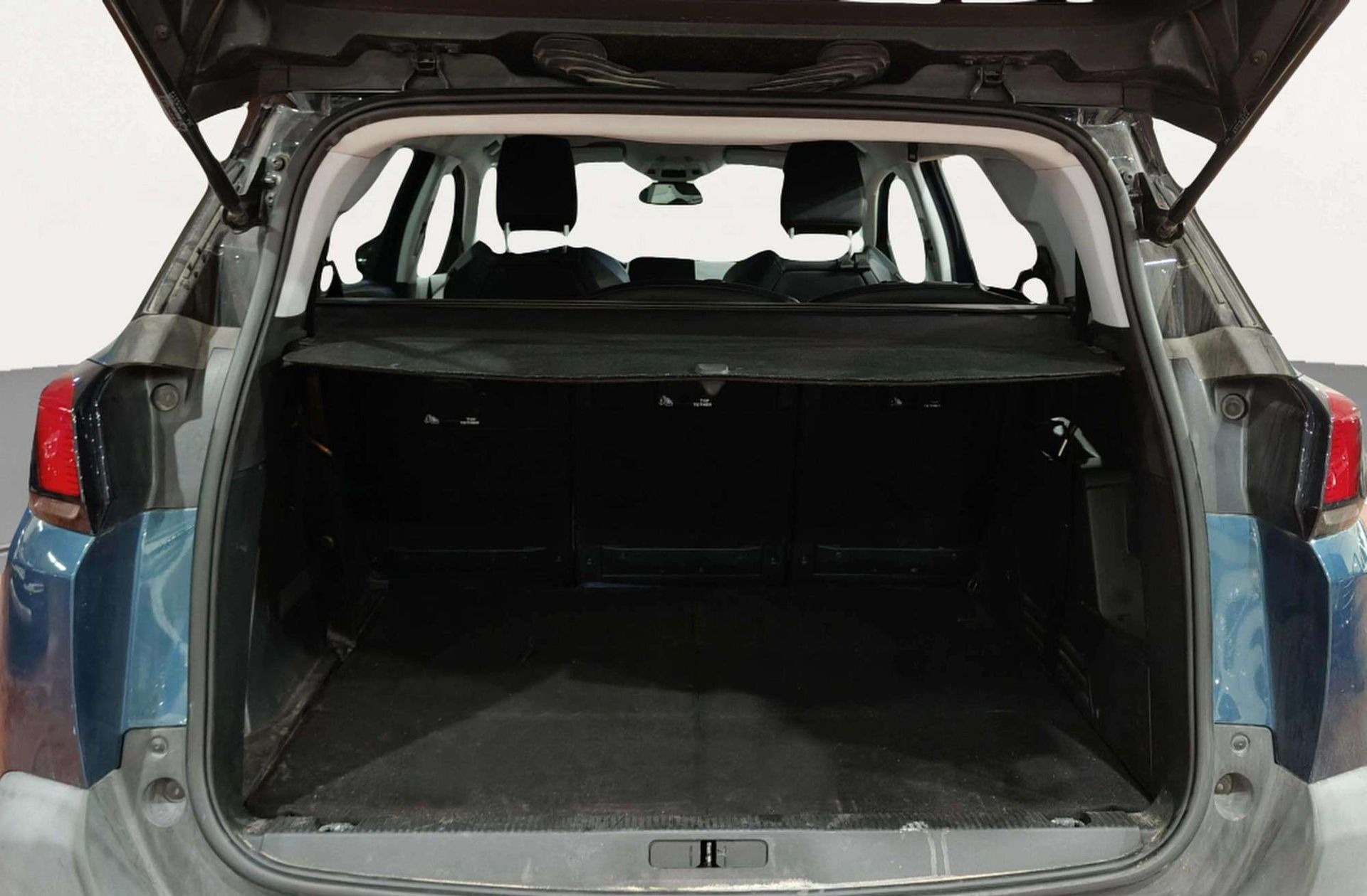 Peugeot 5008 BlueHDi 130 Allure 7 plazas - foto 16