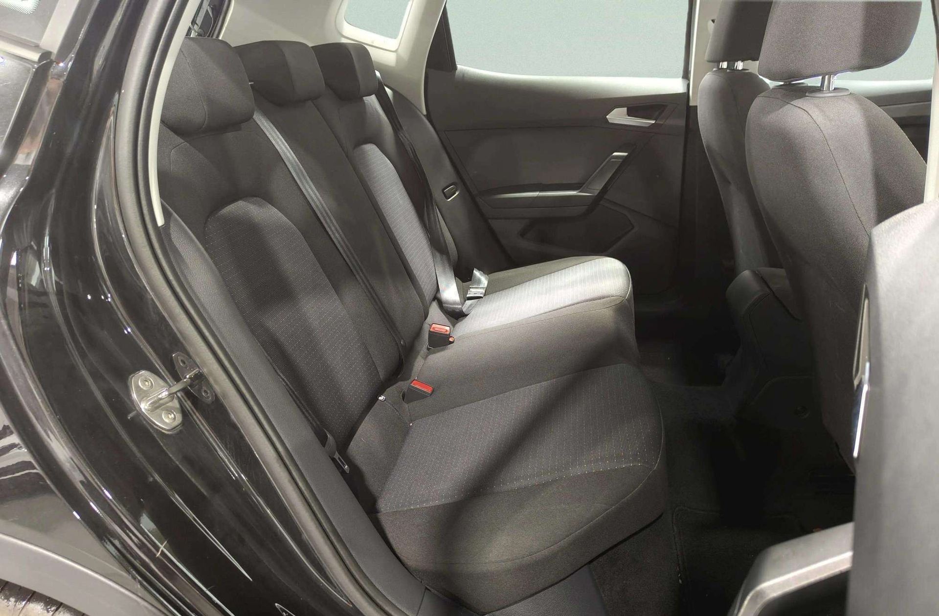 SEAT Arona 1.0 TSI Style XL - foto 21