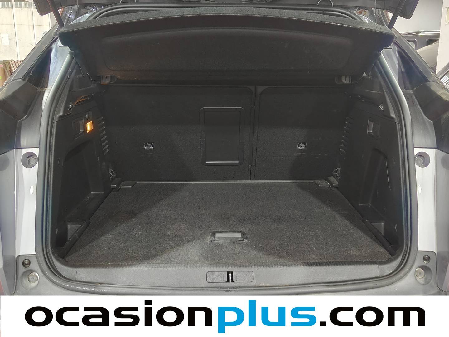 Fotos maletero Peugeot 3008 Peugeot 3008 BlueHDi 130 S&S GT EAT8 (130 CV)