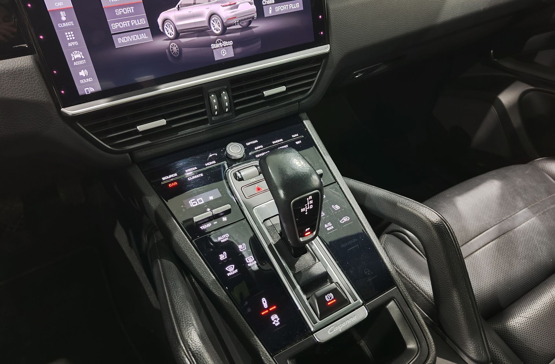 Porsche Cayenne - foto 6