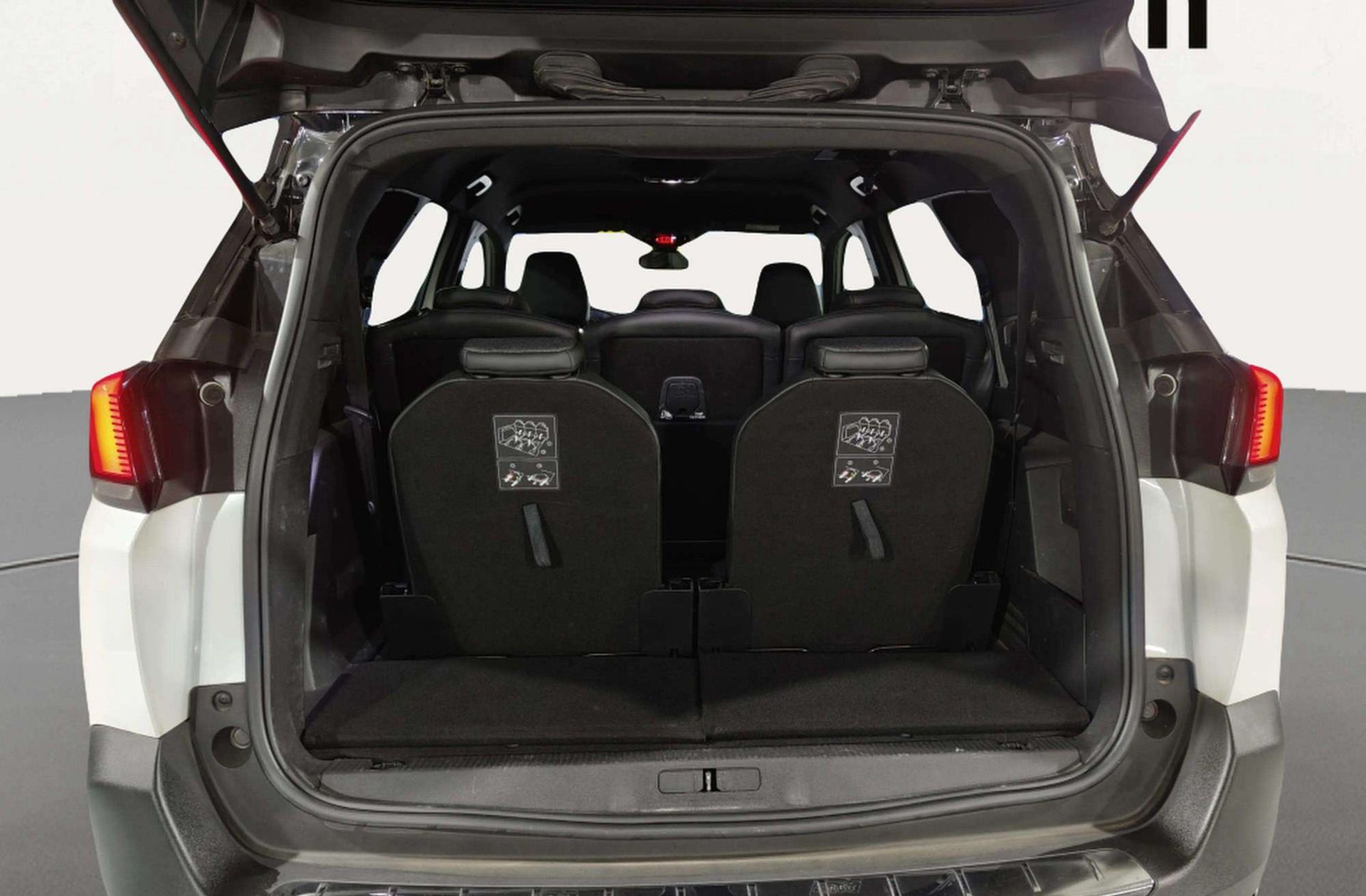 Peugeot 5008 BlueHDi 130 GT Line 7 plazas - foto 24