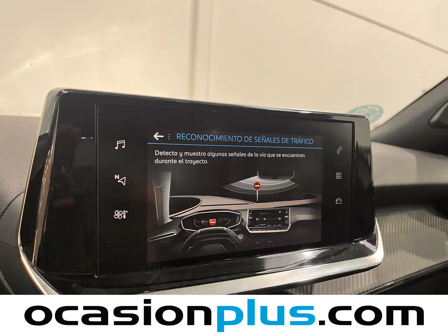 Foto Peugeot 2008 Peugeot 2008 PureTech 100 S&S Allure (100 CV)