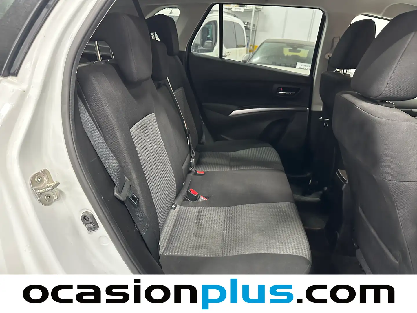 Foto Suzuki S-Cross Suzuki S-Cross 1.4T Mild Hybrid S2 4WD (129 CV)