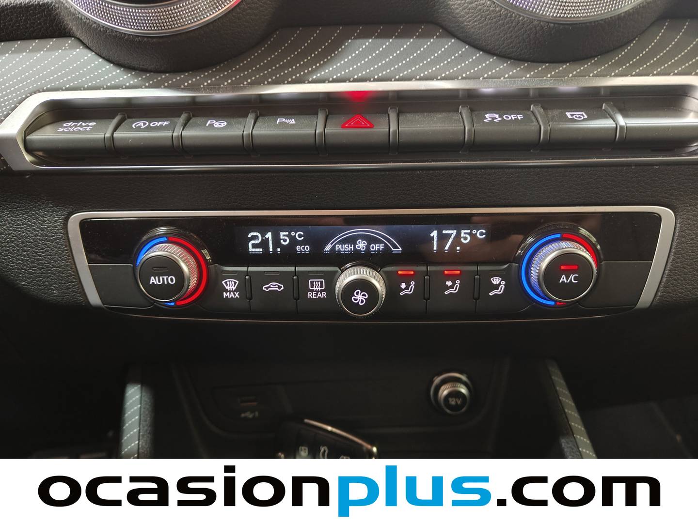 Foto Audi Q2 Audi Q2 Black Line 35 TDI (150 CV) S tronic