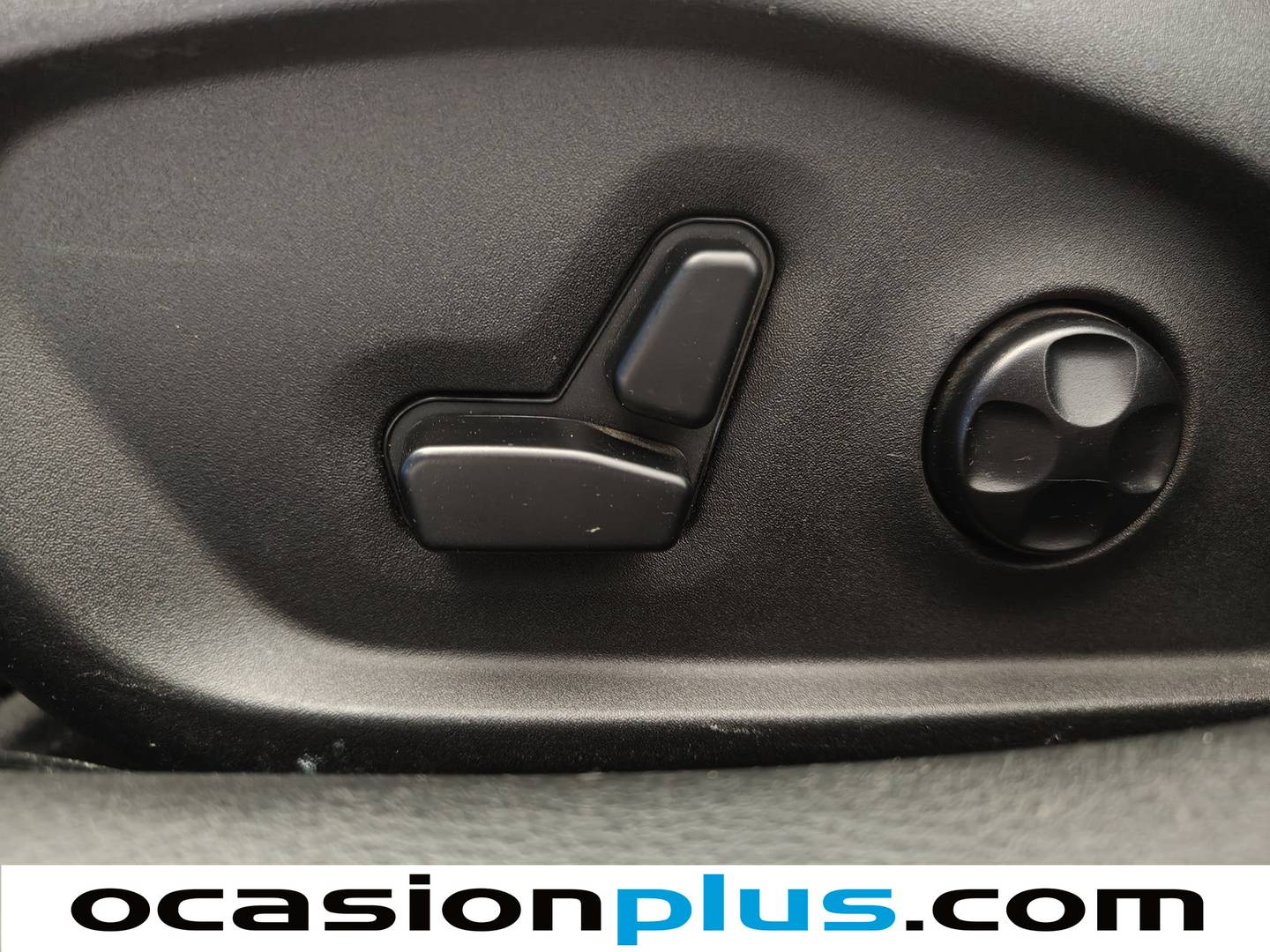 Equipamiento del Jeep Compass Jeep Compass 2.0 Multijet Limited 4x4 AD Auto (140 CV)