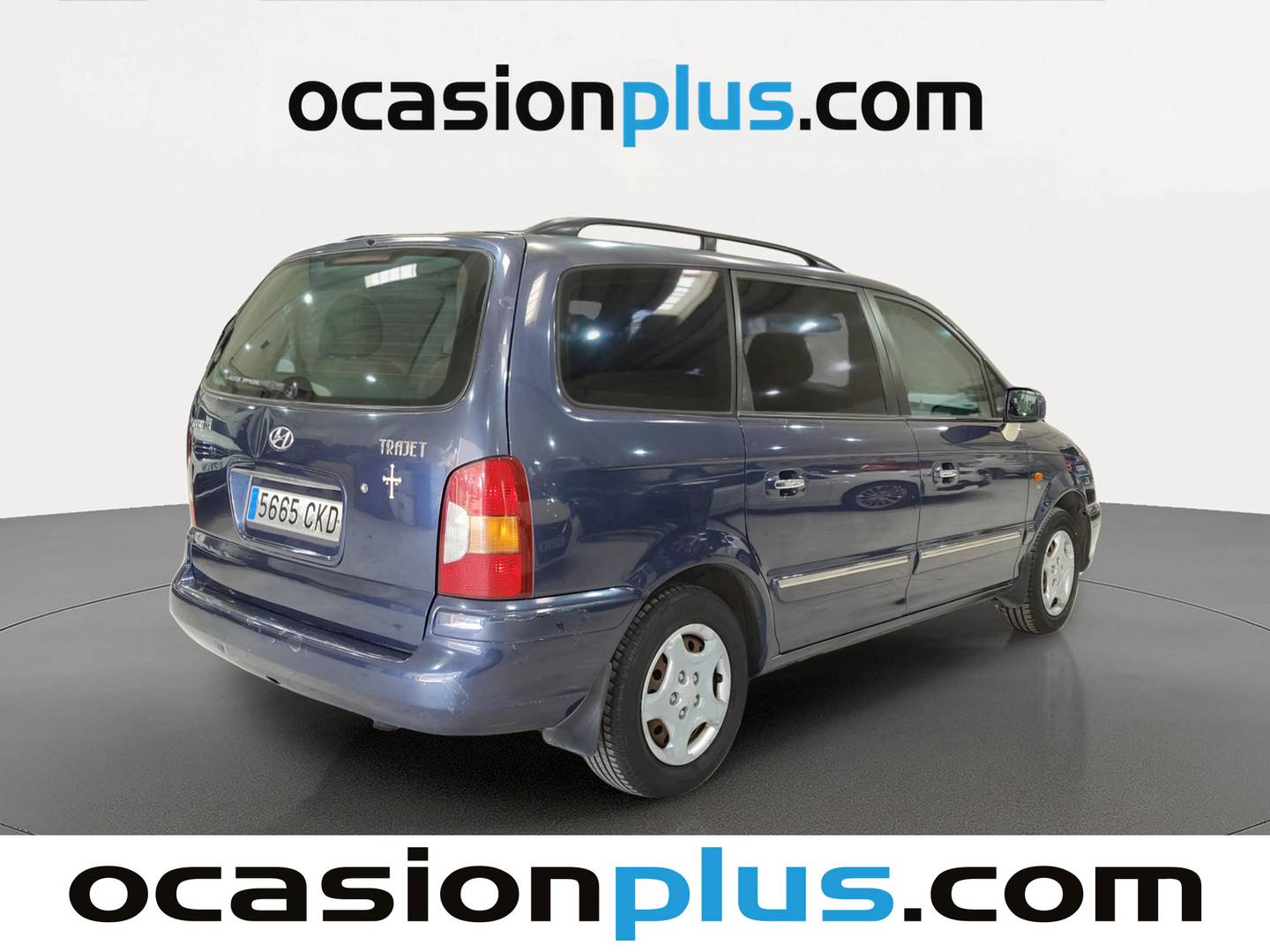 Foto trasera Hyundai Trajet Hyundai Trajet 2.0 CRDi GLS (112 CV) 6 Plazas izquierda