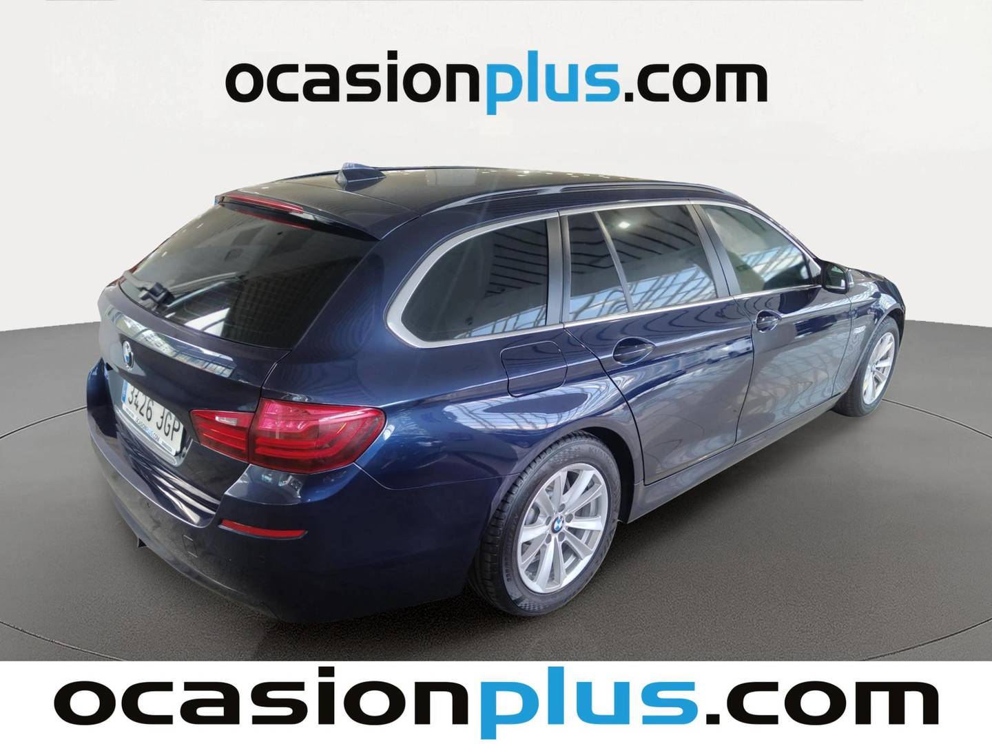 Foto trasera BMW Serie 5 BMW Serie 5 520d Touring (190 CV) derecha