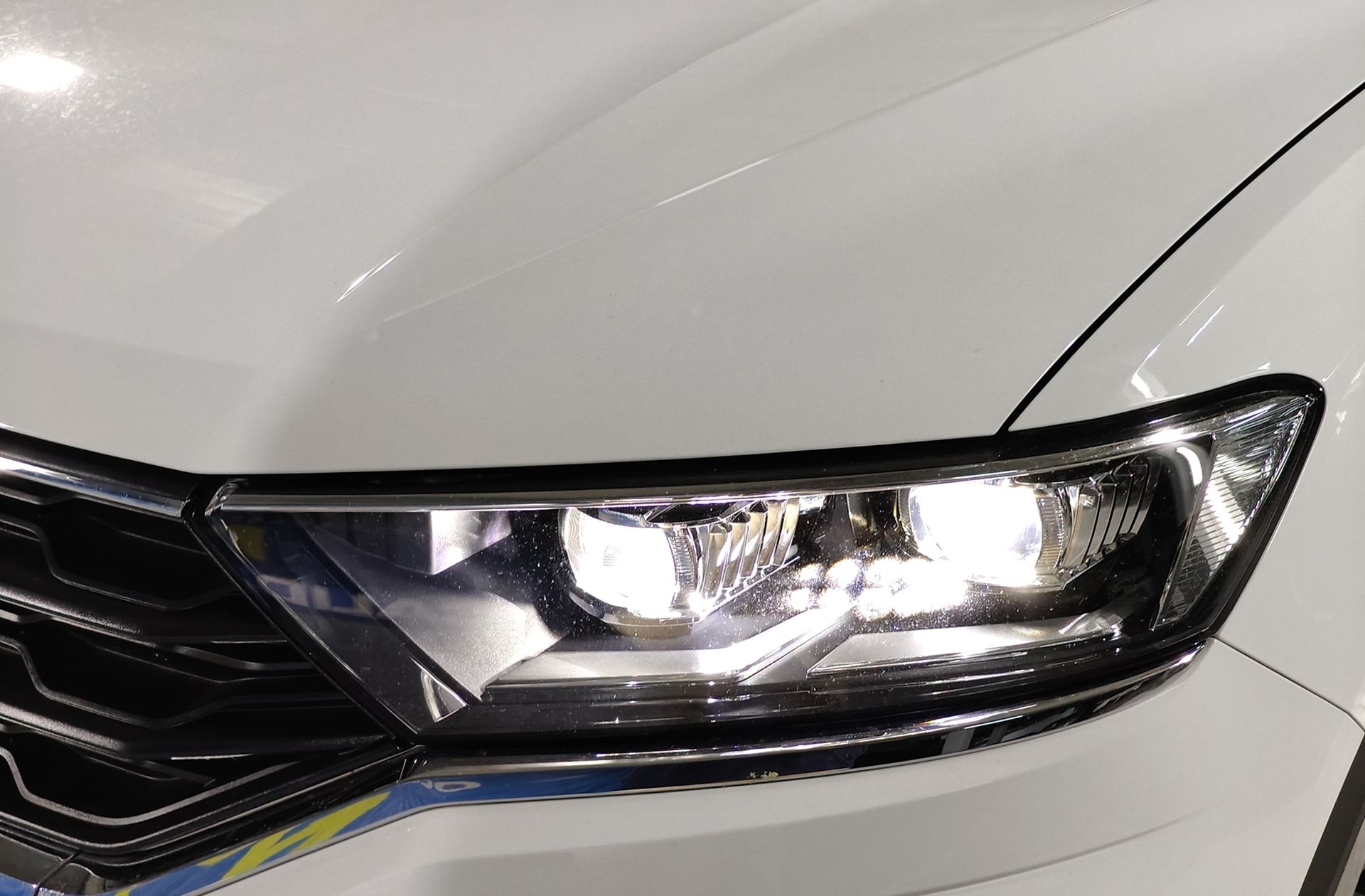 Volkswagen T-Roc Advance R-Line 1.5 TSI DSG - foto 15