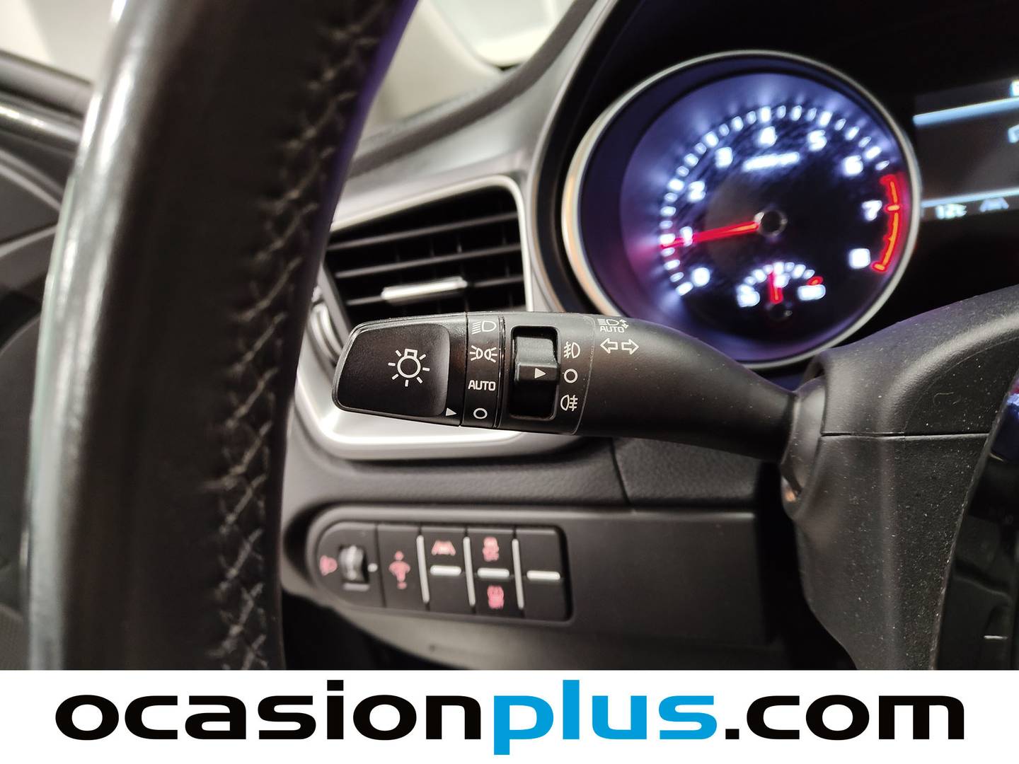 Foto KIA XCeed Kia XCeed 1.0 T-GDi Drive (120 CV)