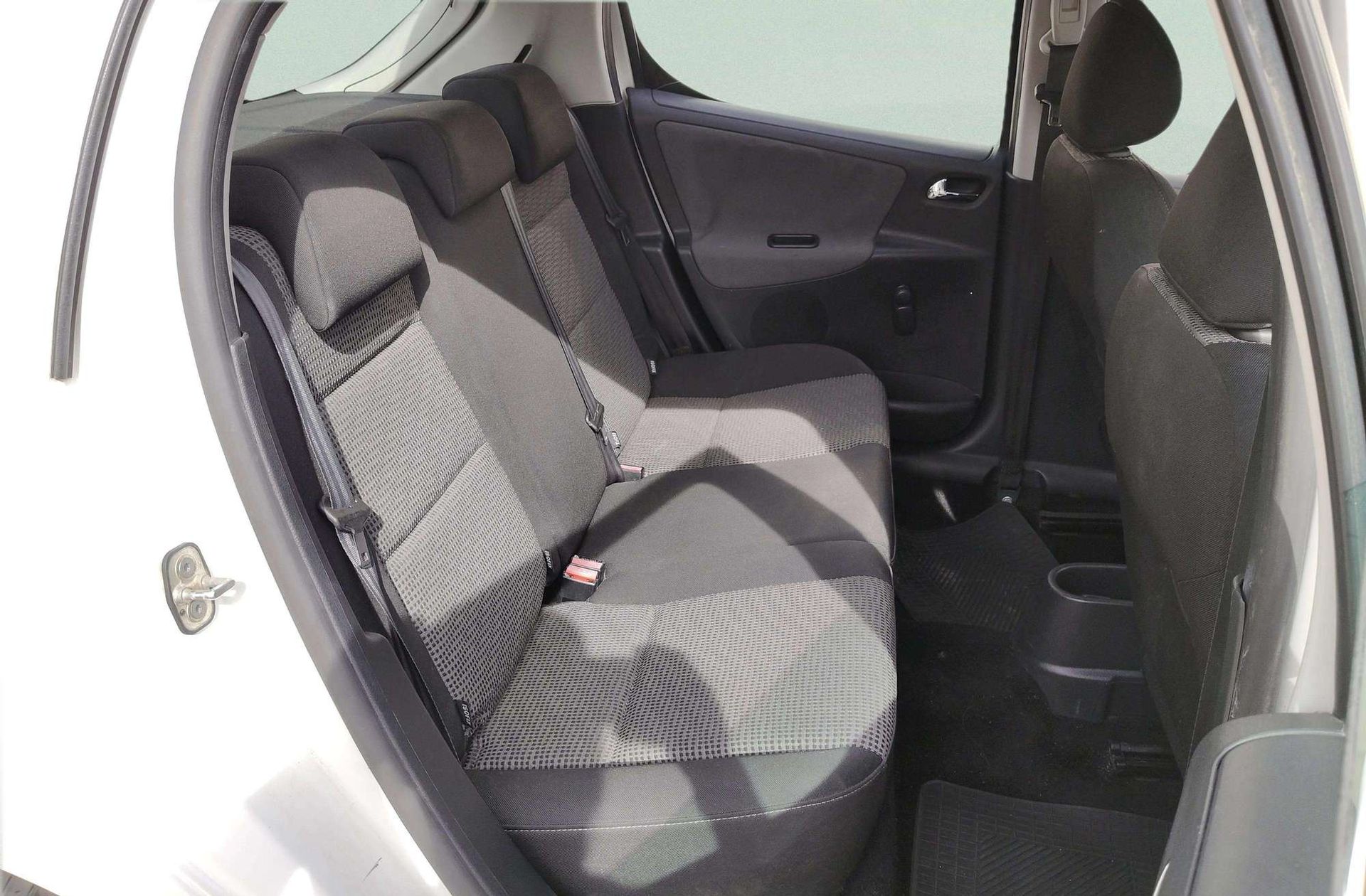 Peugeot 207 1.6 HDi Sport FAP - foto 13