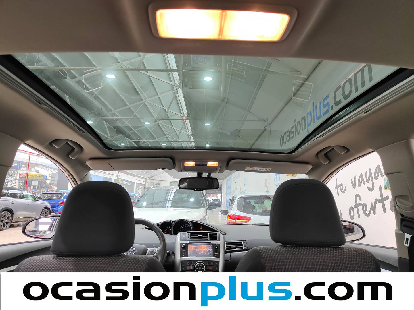 Extras y acabados del Toyota Verso Toyota Verso 140 M-DRV Advance Multidrive (147 CV) 7 Plazas