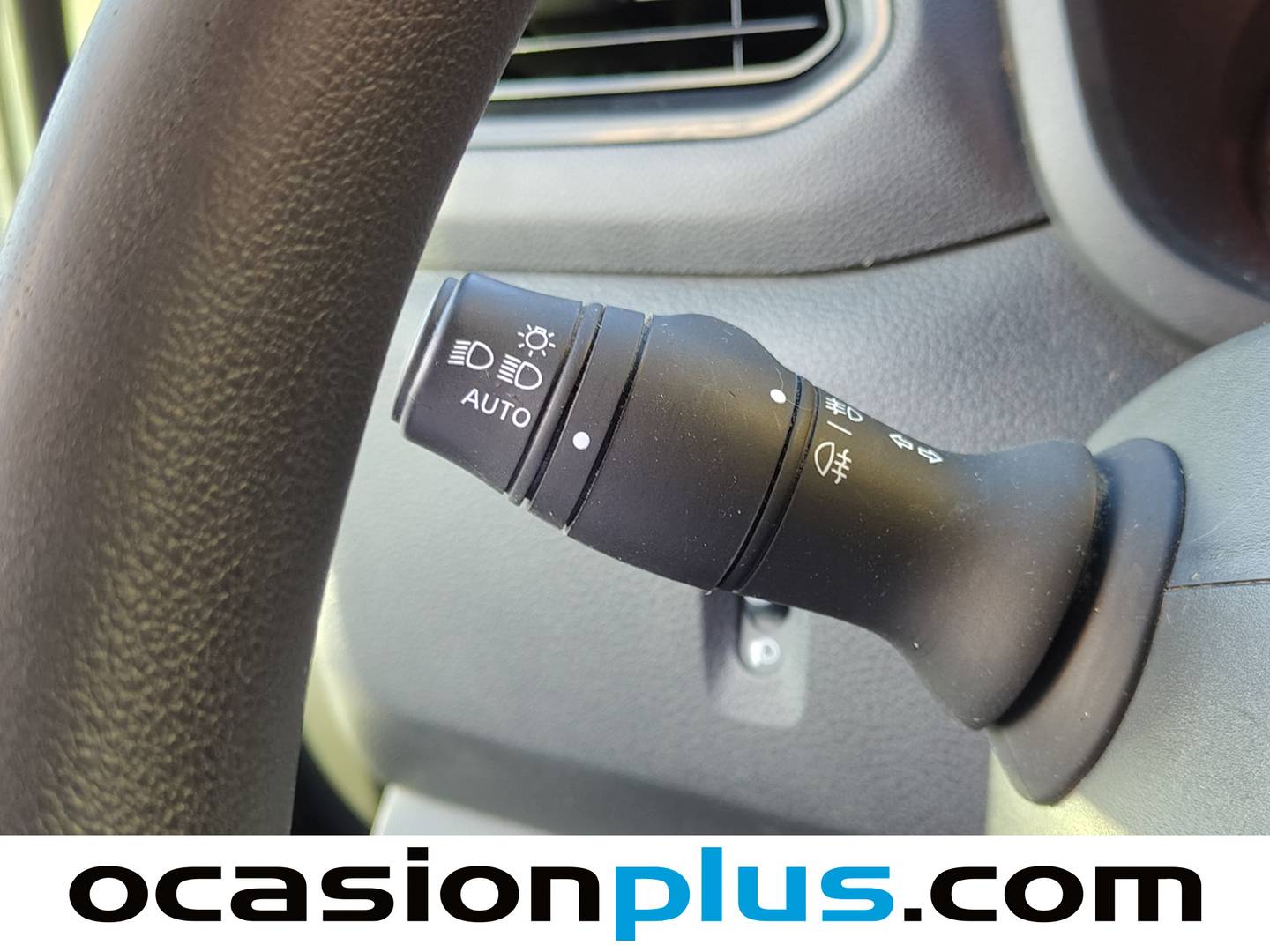 Extras y acabados del Renault Master Renault Master Furgon L2H2 3500 Blue dCi (150 CV)