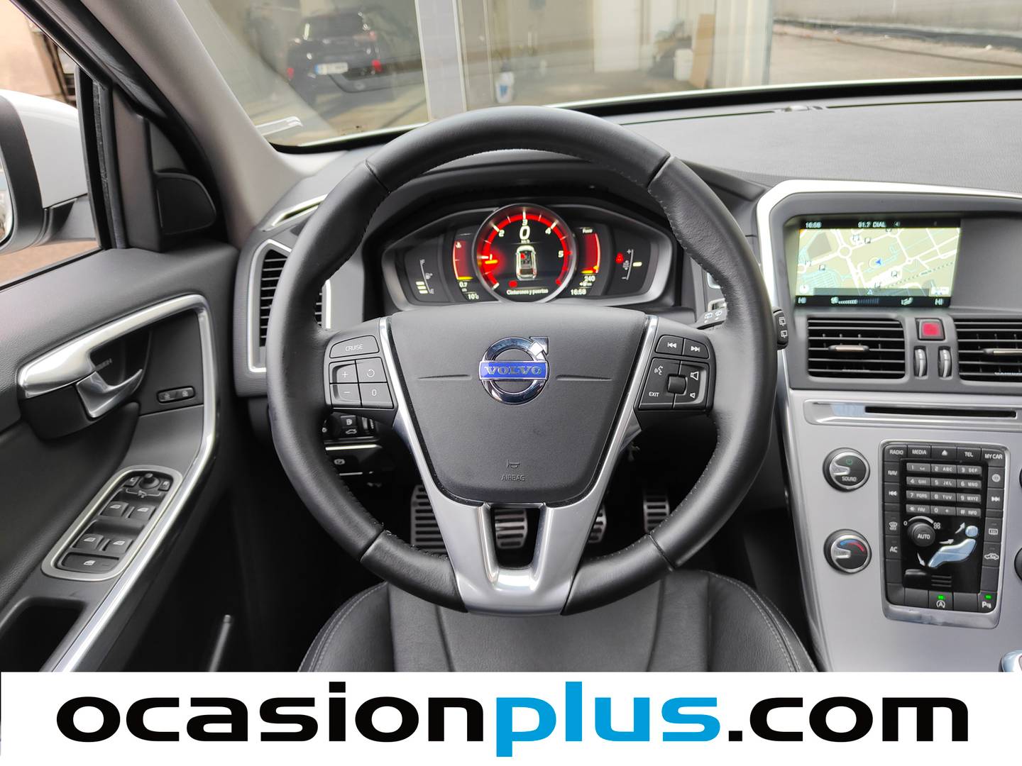 Foto Volvo XC60 Volvo XC60 D3 Kinetic  (150 CV)