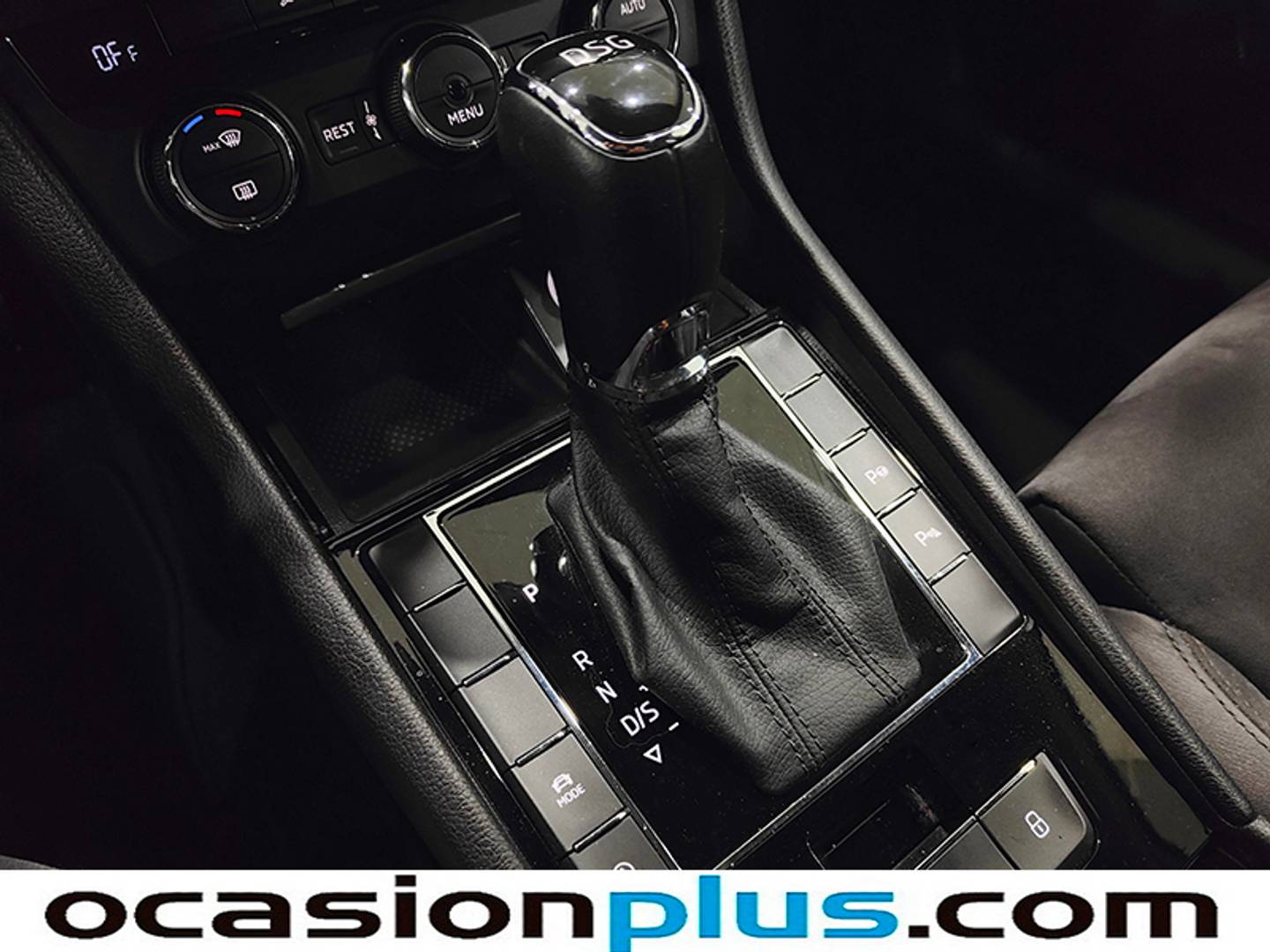 Foto Skoda Superb Skoda Superb 1.4 TSI Style DSG (150 CV)