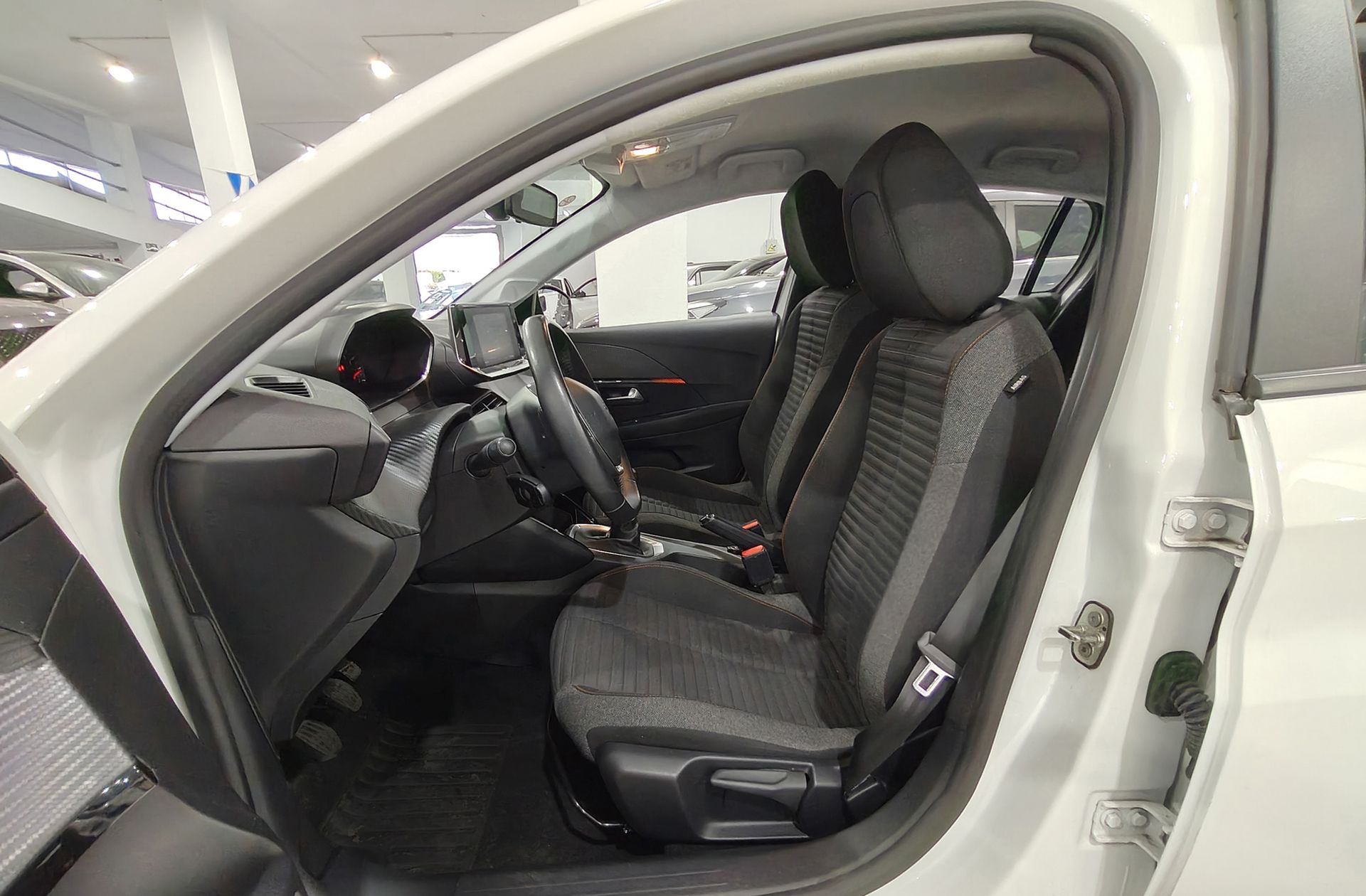 Peugeot 208 PureTech 100 Active Pack - foto 10