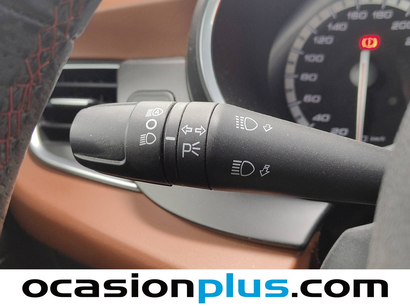 Extras del Alfa Romeo Giulietta Alfa Romeo Giulietta 1.4 TB Multiair Distinctive TCT (170 CV)