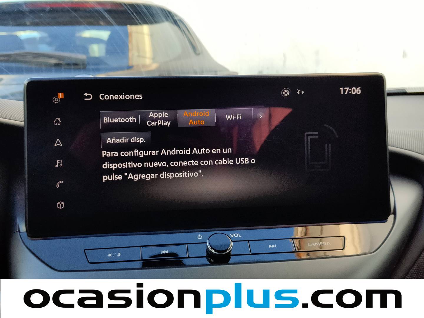 Foto Nissan JUKE Nissan Juke DIG-T N-Connecta 4x2 (114 CV)